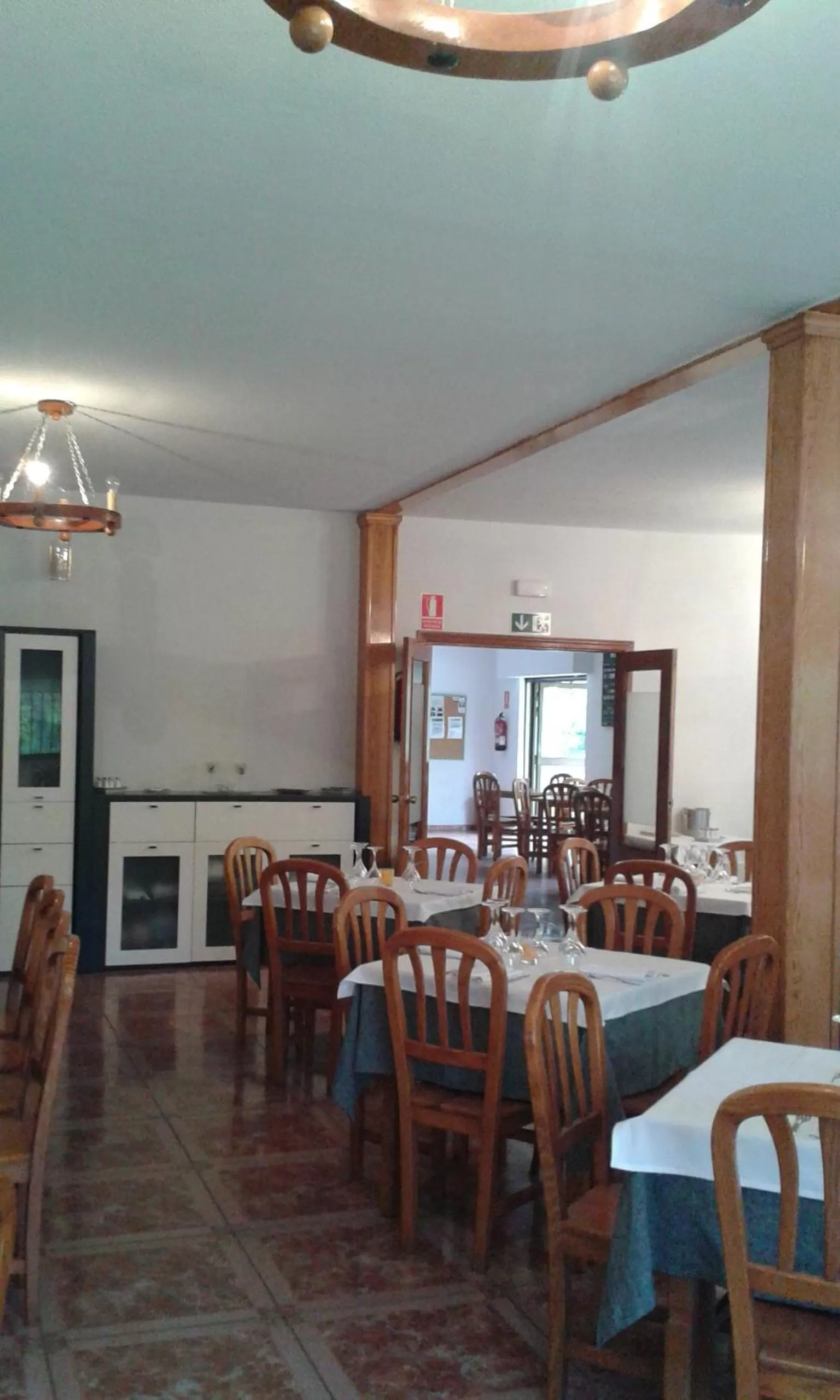 Restaurant/places to eat in Hotel Rural Marcos