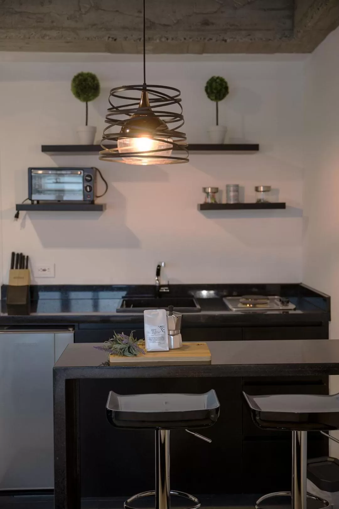 Kitchen or kitchenette in The Coffee Club Apartahotel