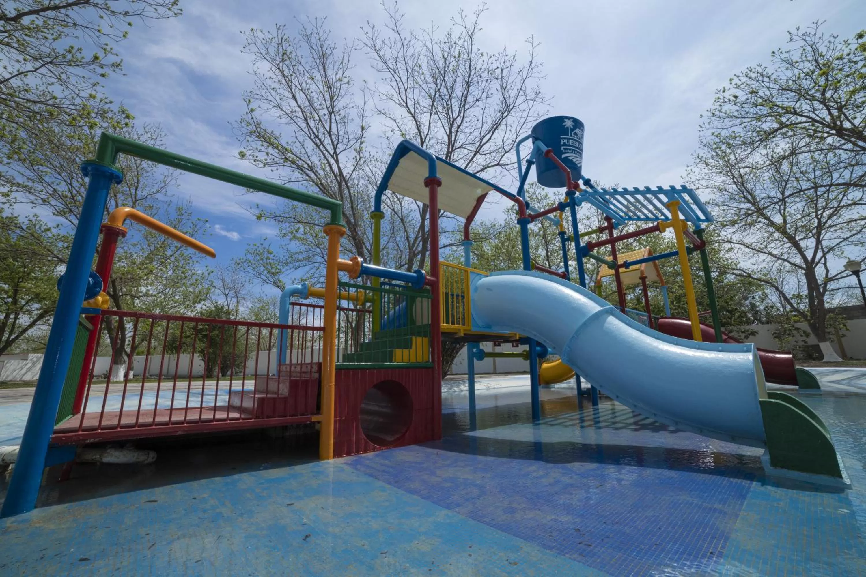 Aqua park in Hotel Pueblo Viejo