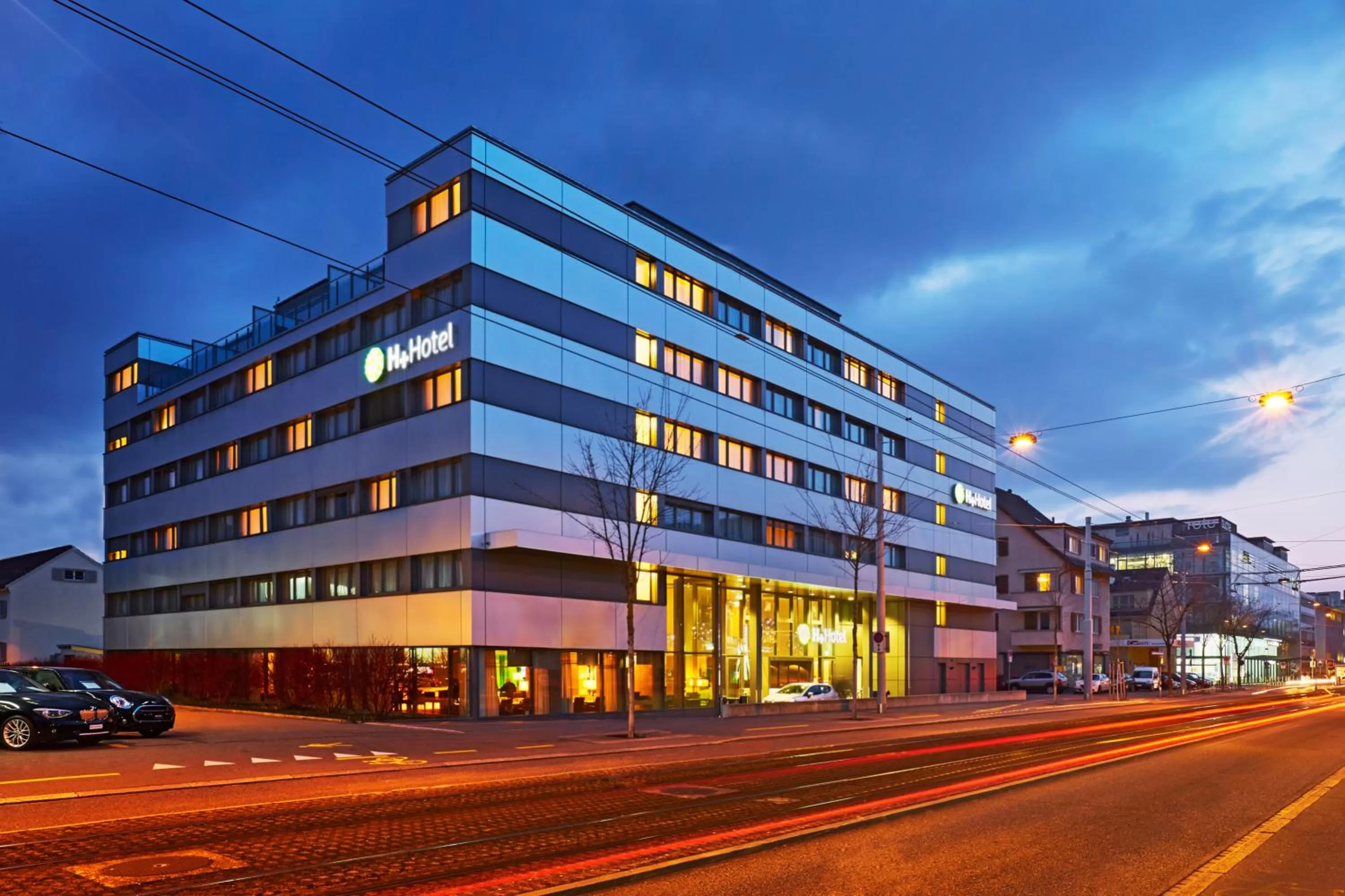 Property building in H+ Hotel Zürich