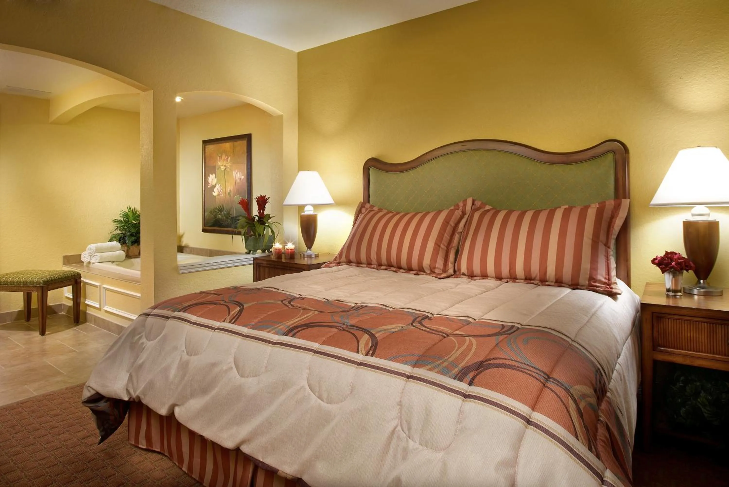 Deluxe Two-Bedroom Suite with One King and One Queen  in Vacation Village at Parkway