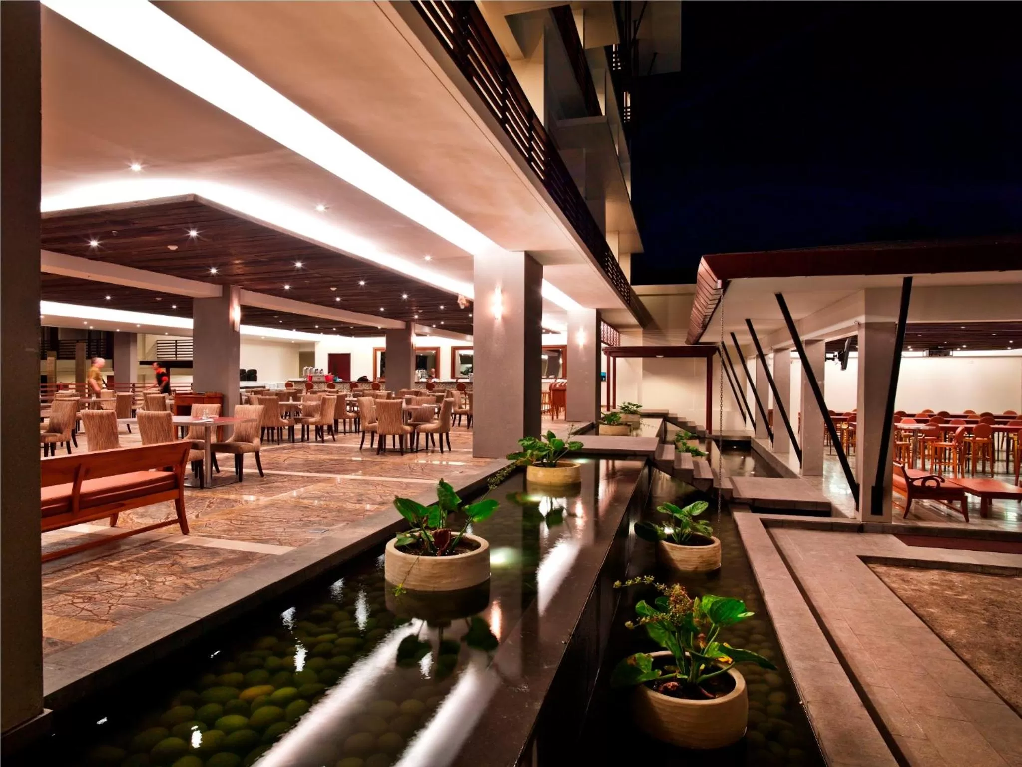 Restaurant/places to eat in Sun Island Hotel & Spa Kuta