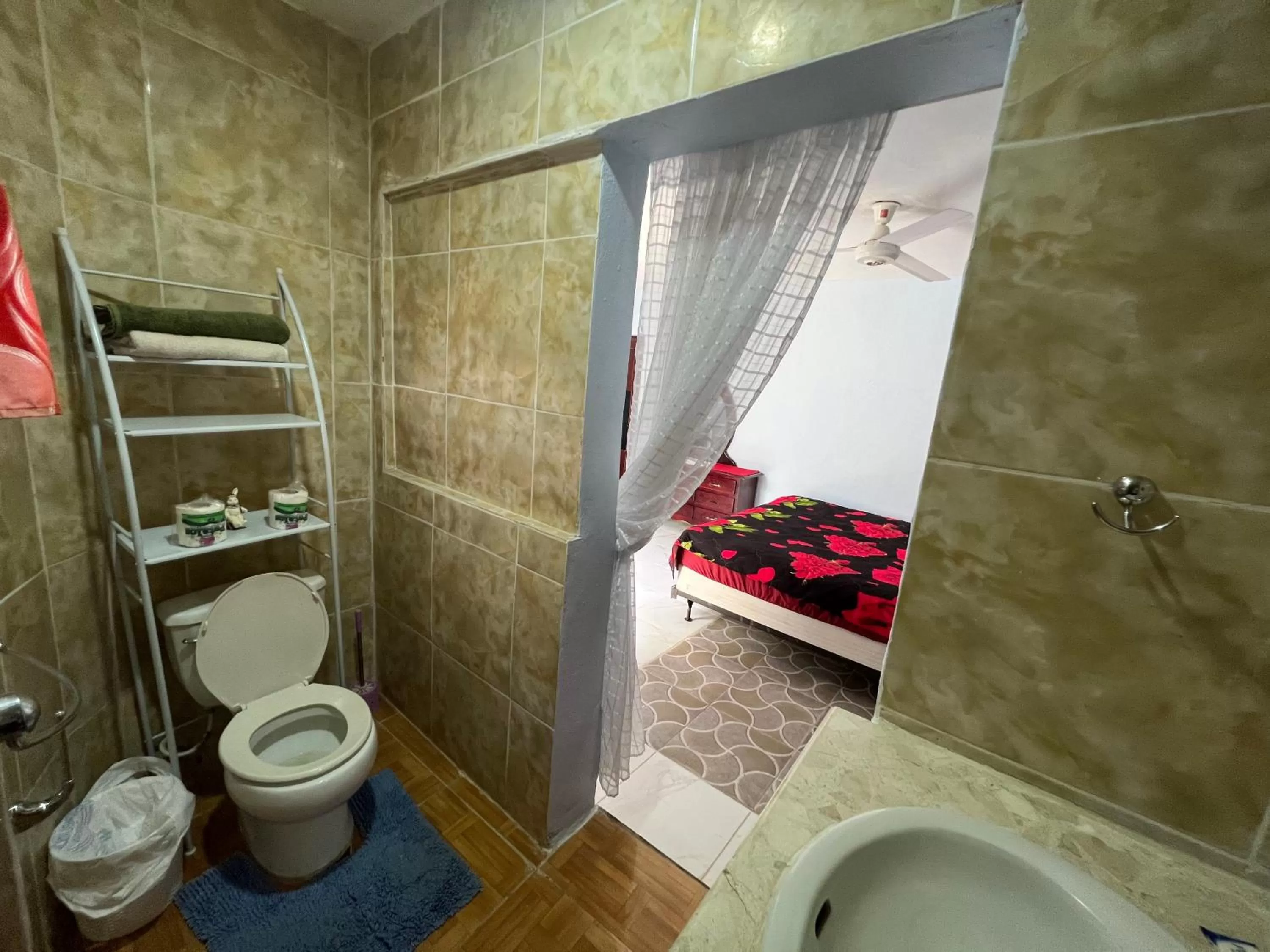 Bathroom in Villa Antonia 16