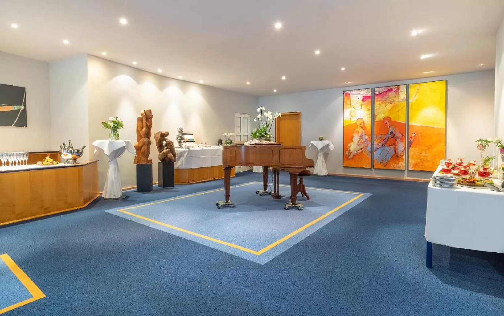 Restaurant/places to eat in ACHAT Hotel Suhl