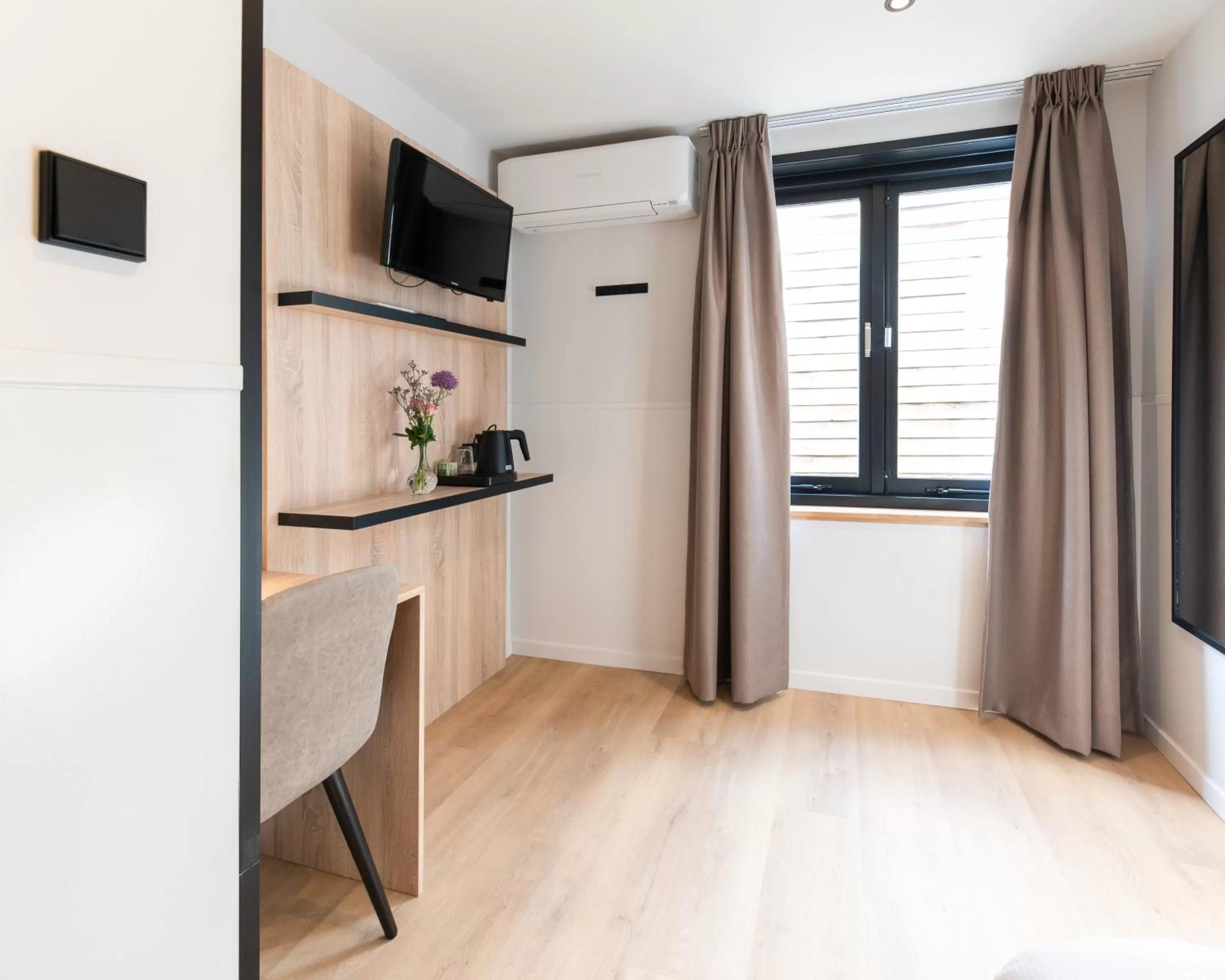 TV and multimedia in Hotel van Gelder