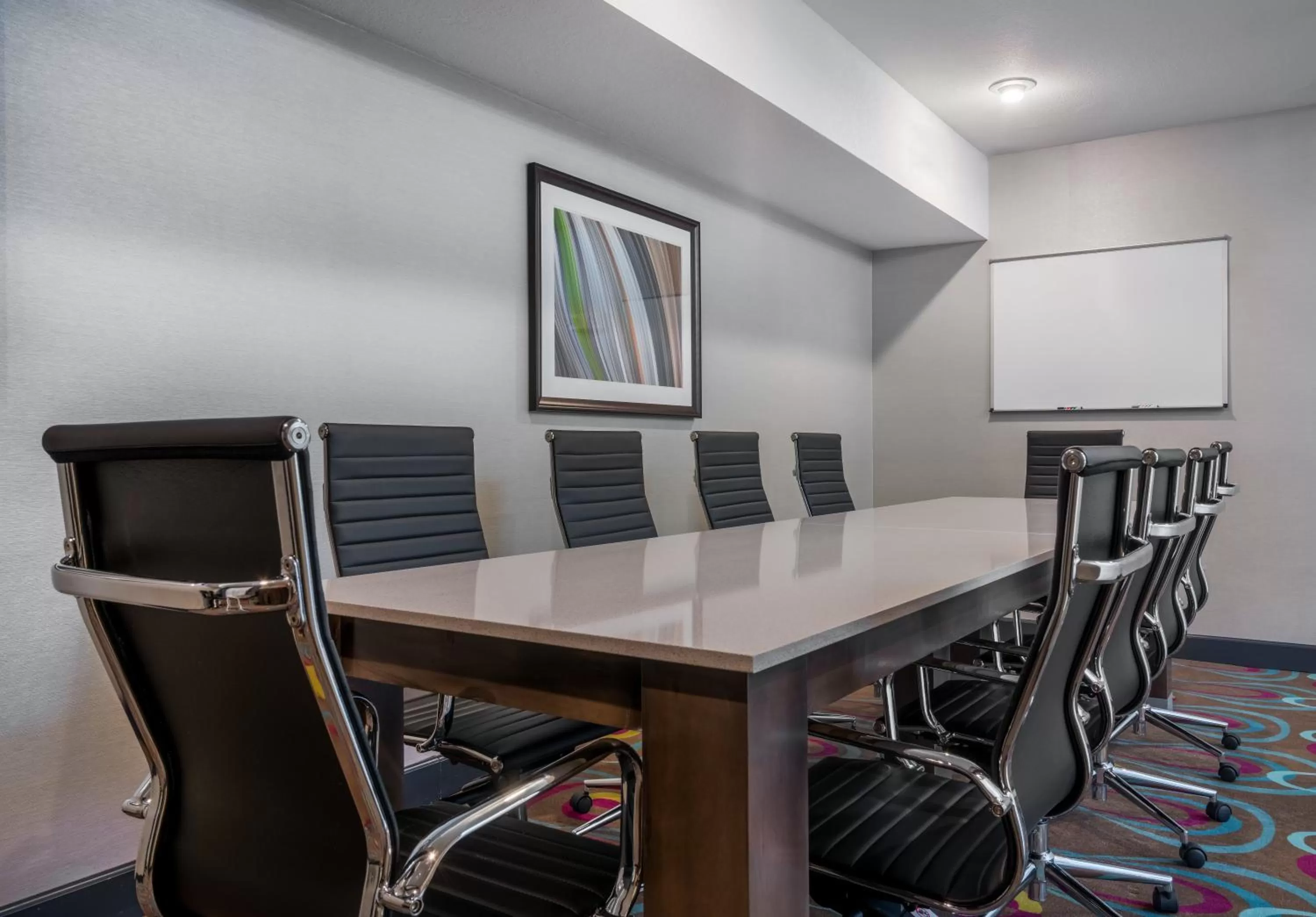 Meeting/conference room in Holiday Inn Express Hotel & Suites Ames by IHG