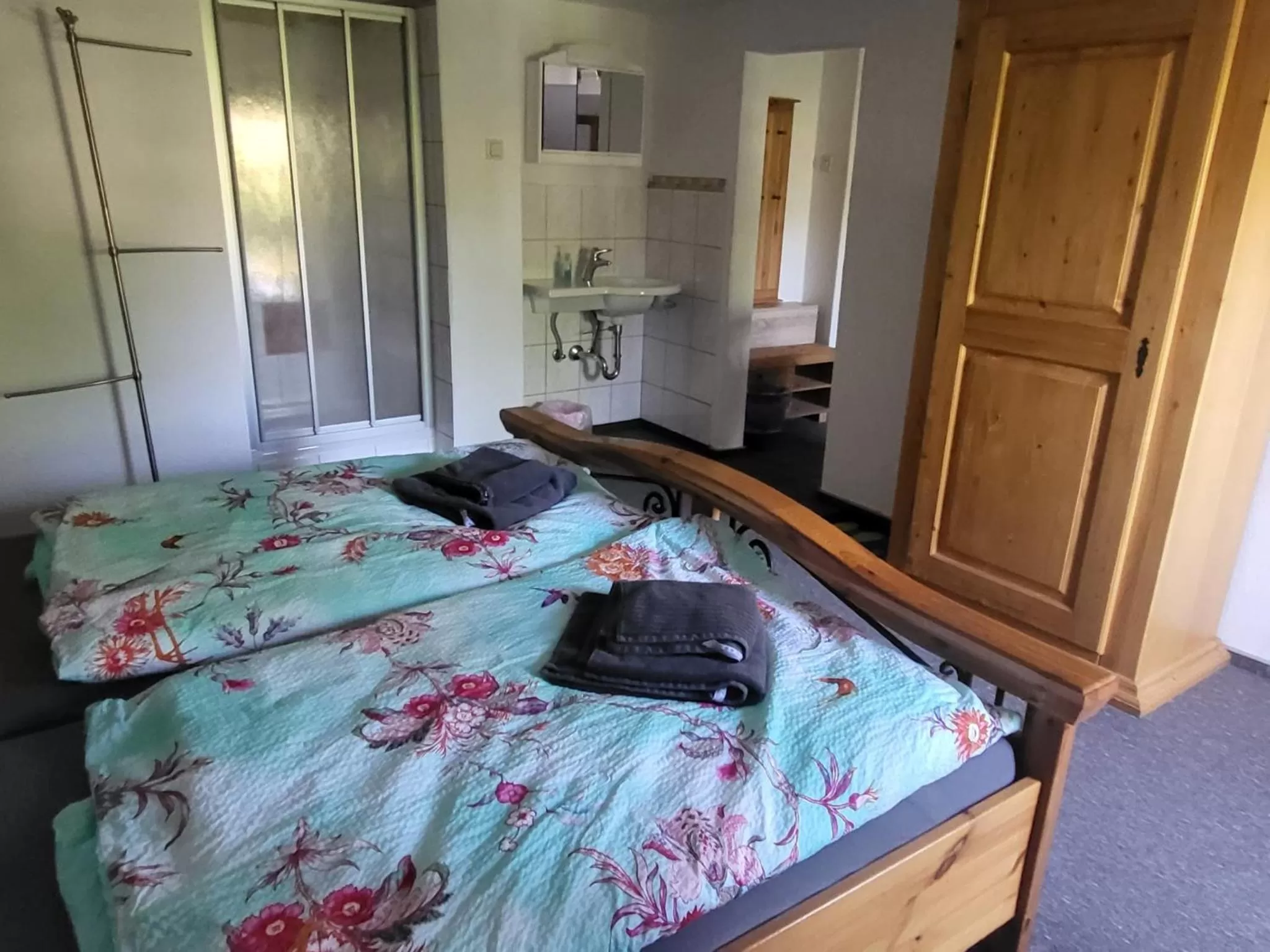 Bed in Gasthaus Staufenbrücke