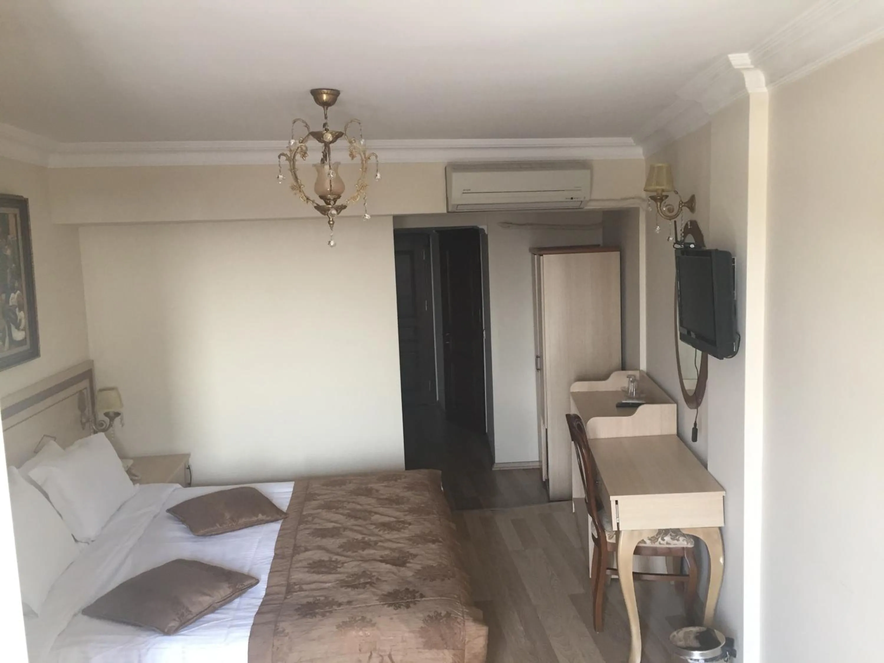 Double or Twin Room with Sea View in Sultan Palace Hotel