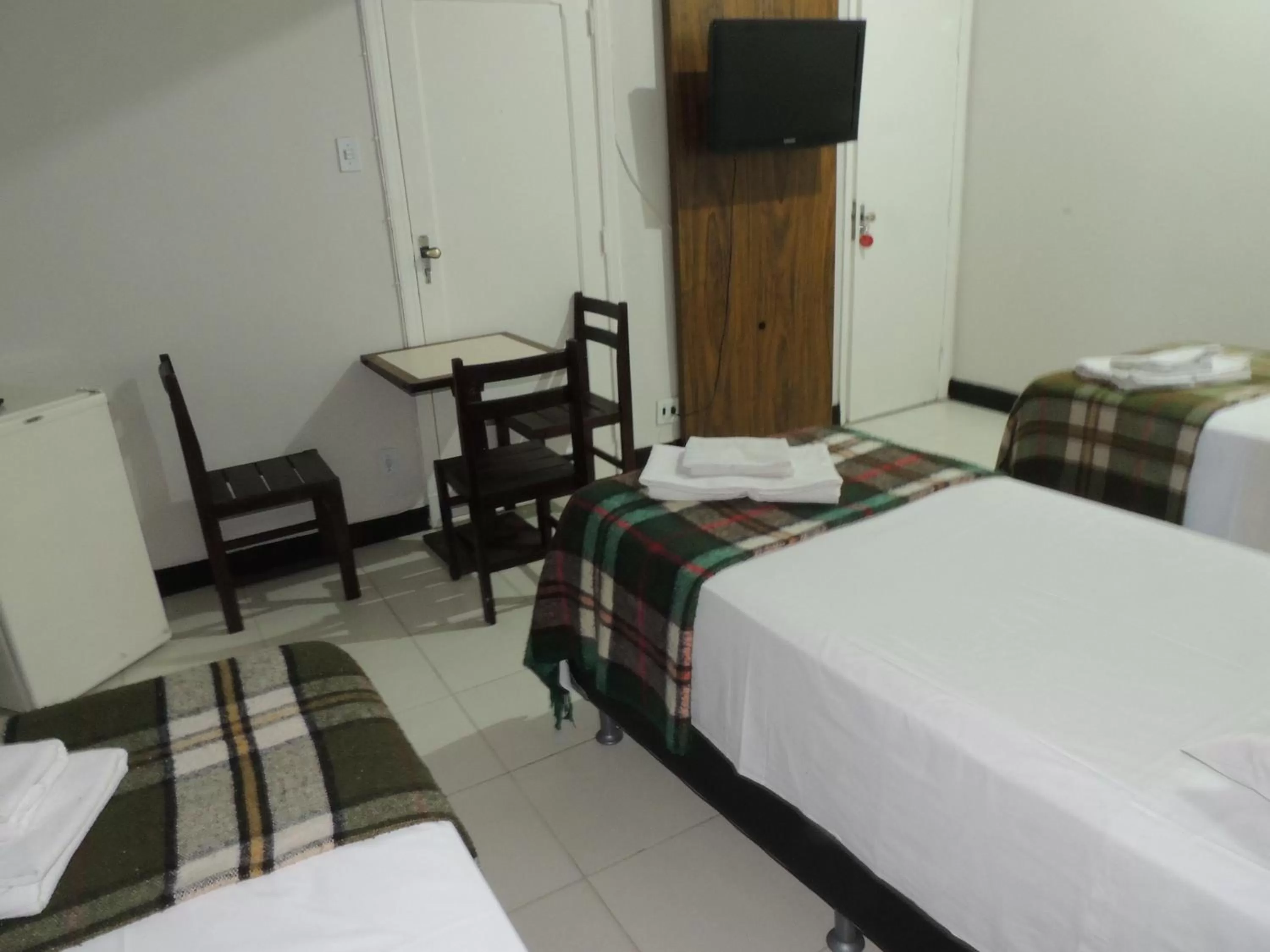 Bed in Hotel Economy 888 - Próximo a Praça da Estação e Rodoviária