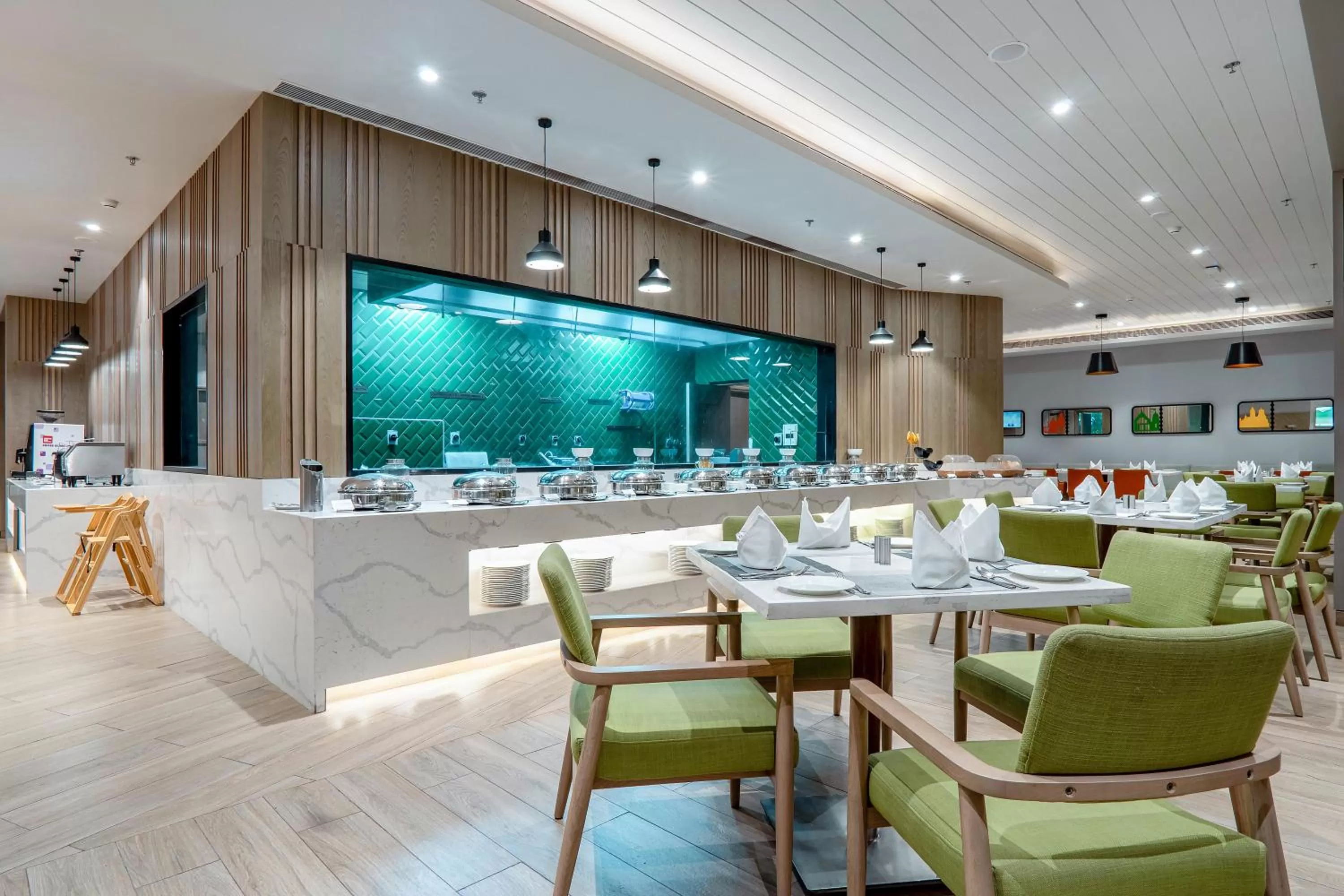 Restaurant/places to eat in Holiday Inn Katra Vaishno Devi by IHG