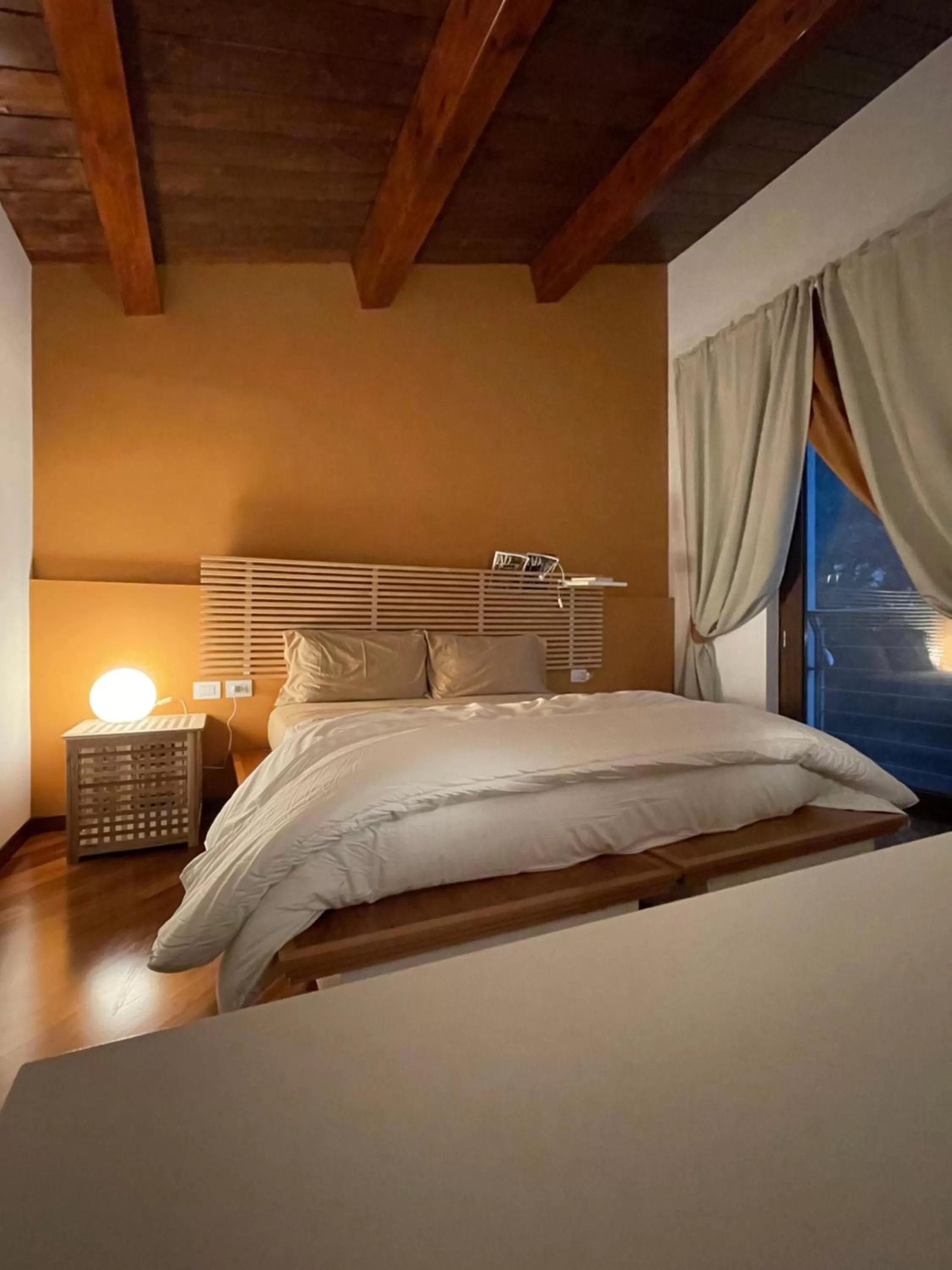 Bed in VIENIACASACCADIA