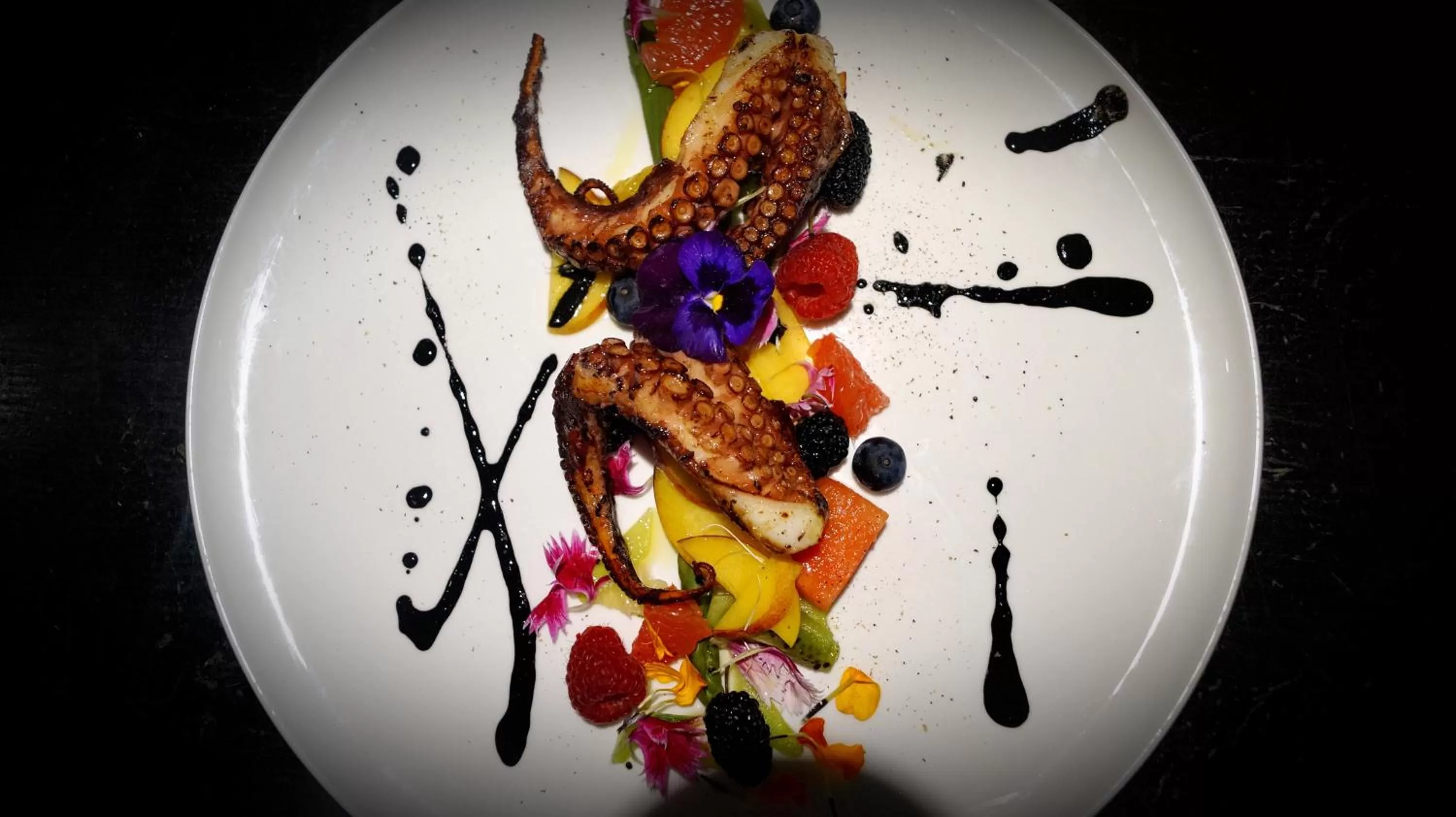 Food and drinks in Caportigia Boutique Hotel