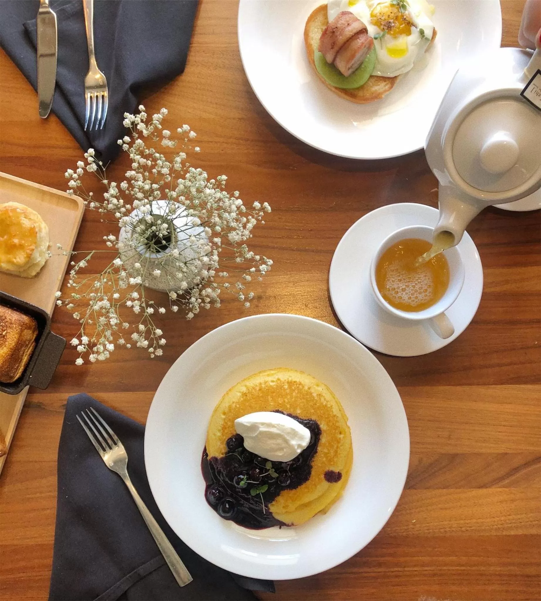 Breakfast in Hotel Ella