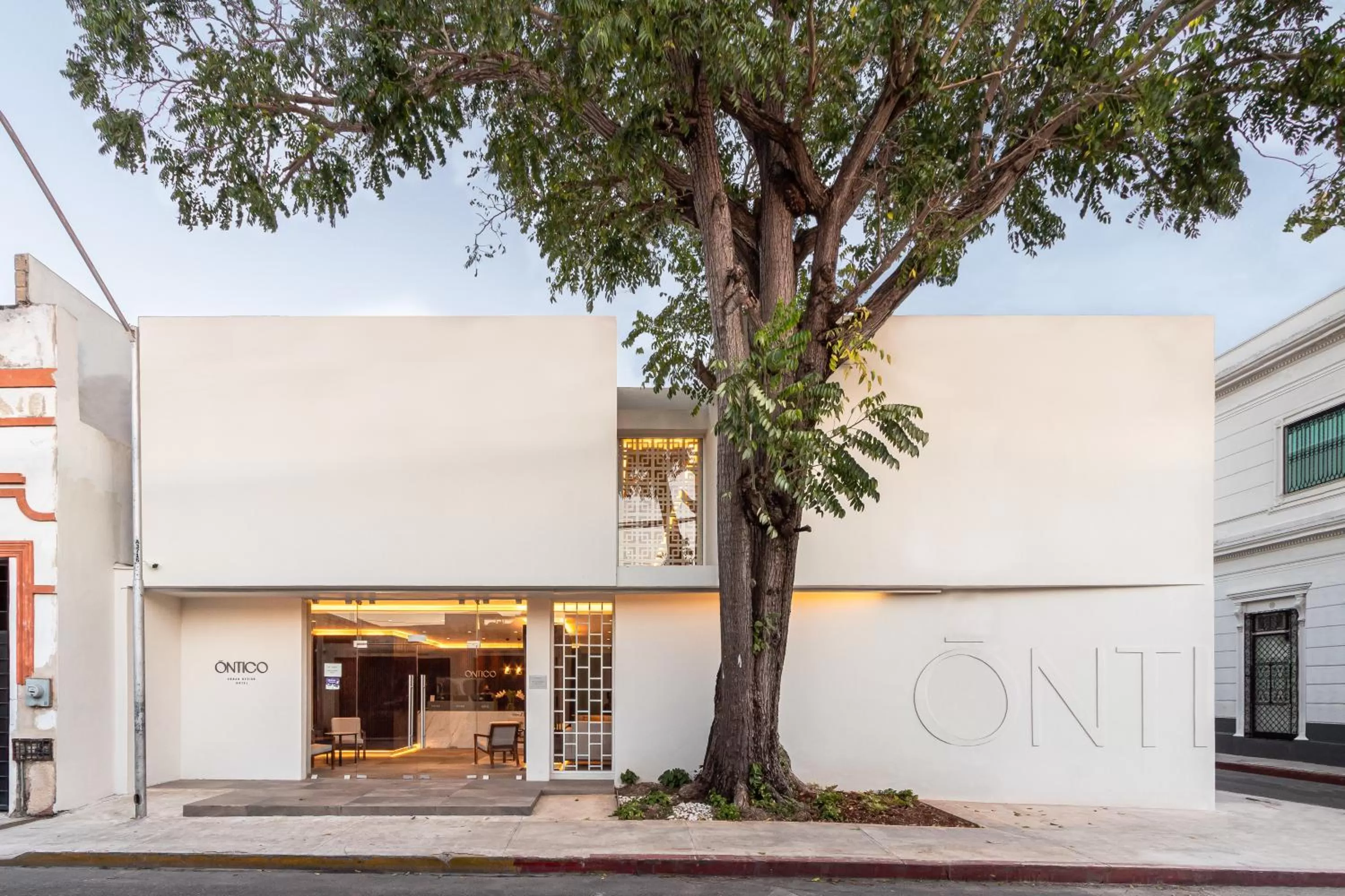 Facade/entrance in Ontico Urban Design Hotel