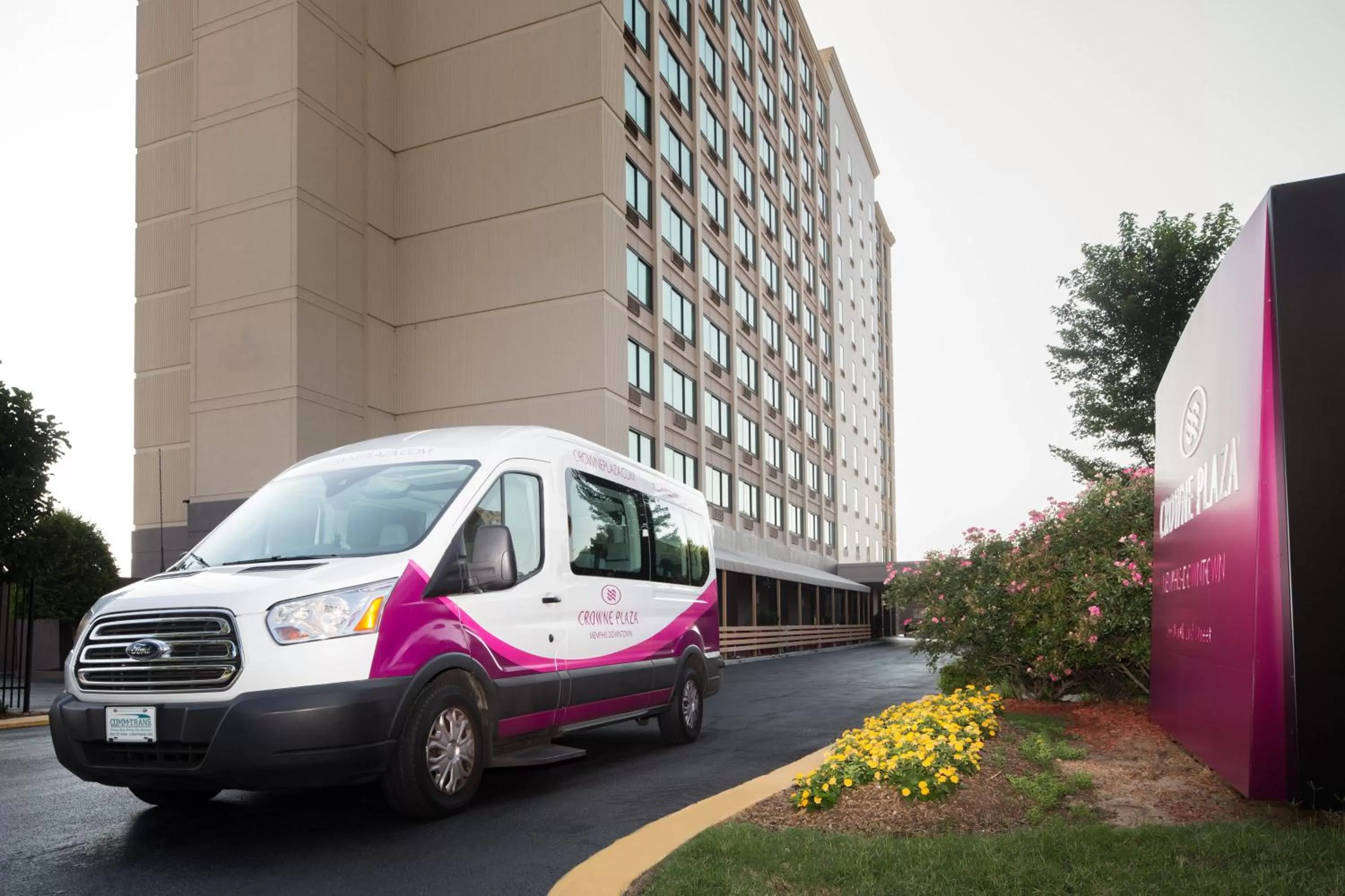 Lobby or reception in Crowne Plaza Memphis Downtown by IHG
