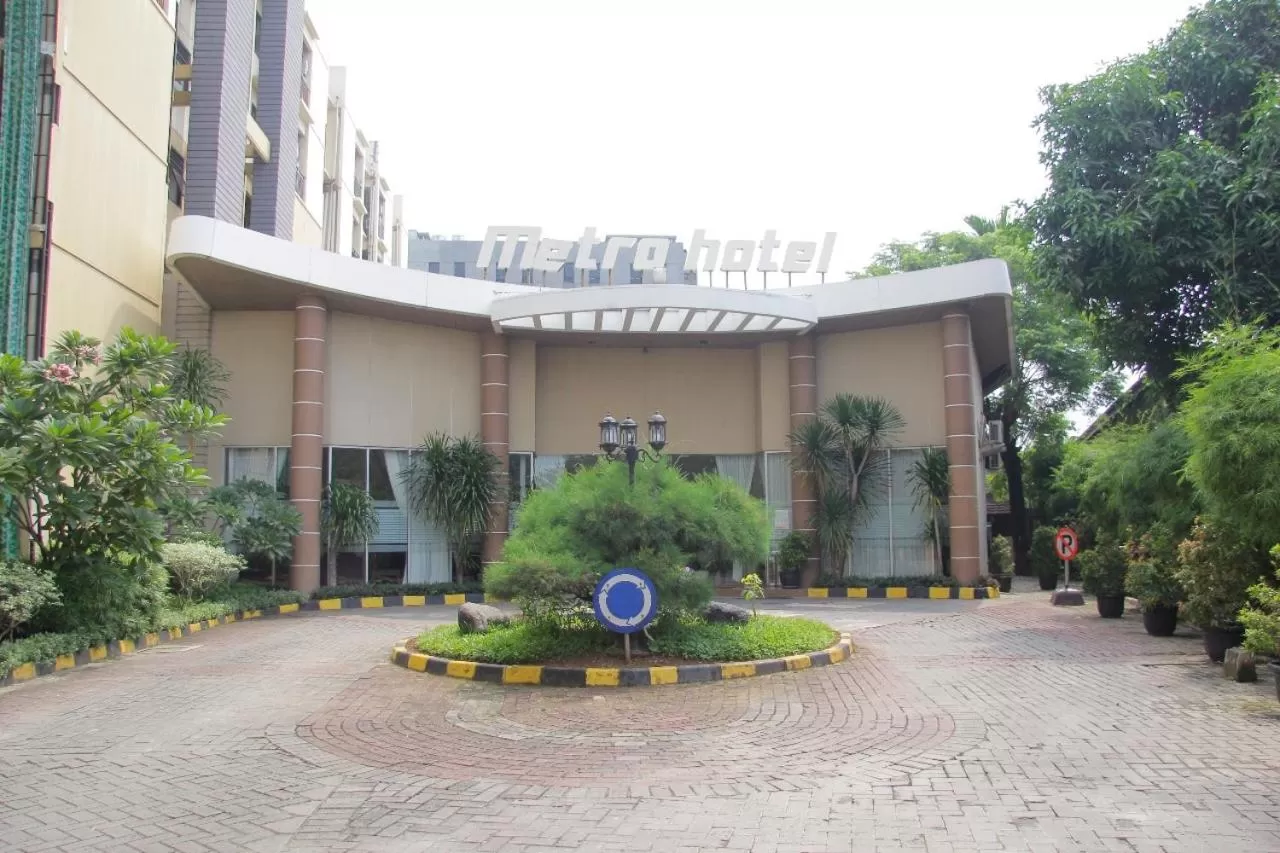Metro Hotel Jababeka