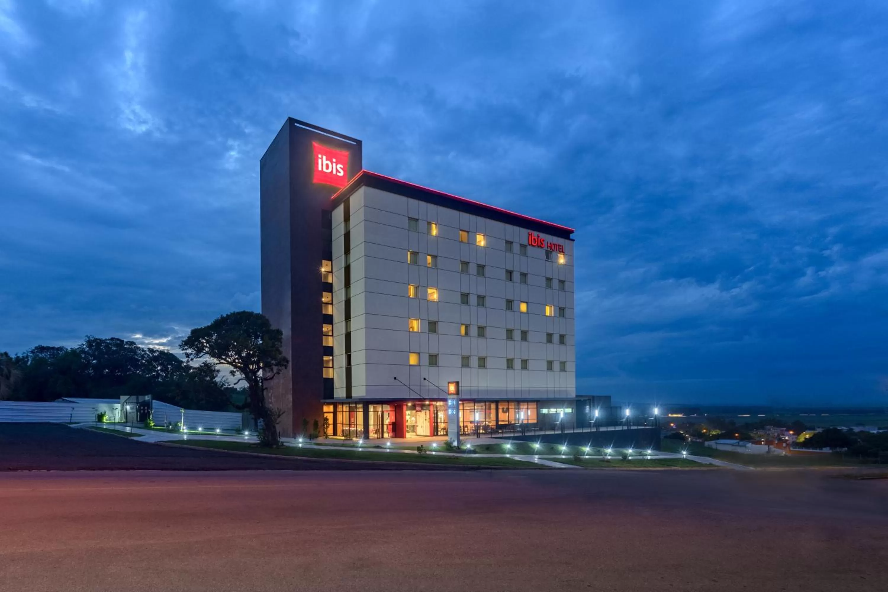 Property building in ibis Guaiba