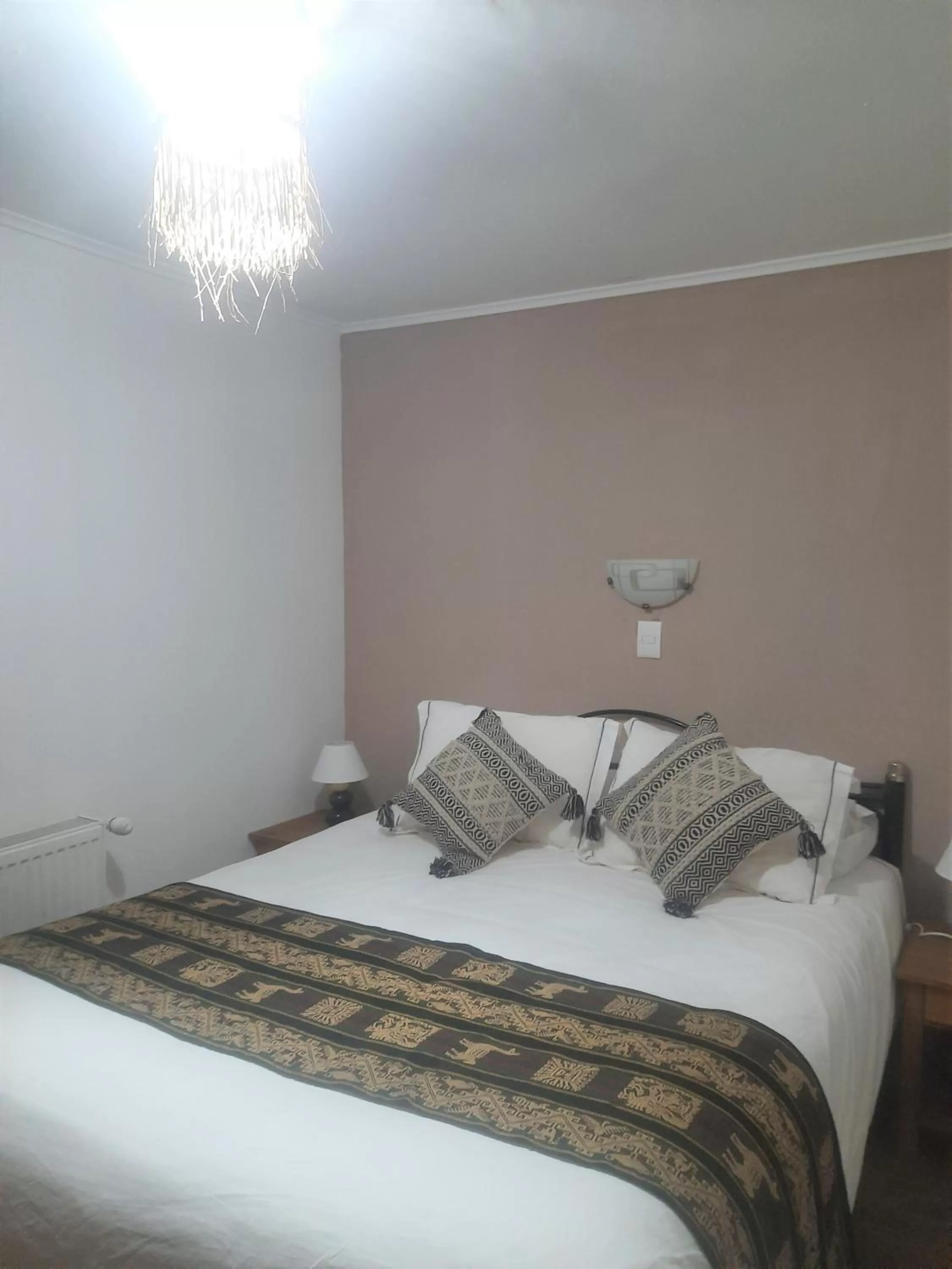 Bedroom, Bed in Hostal Katarpe