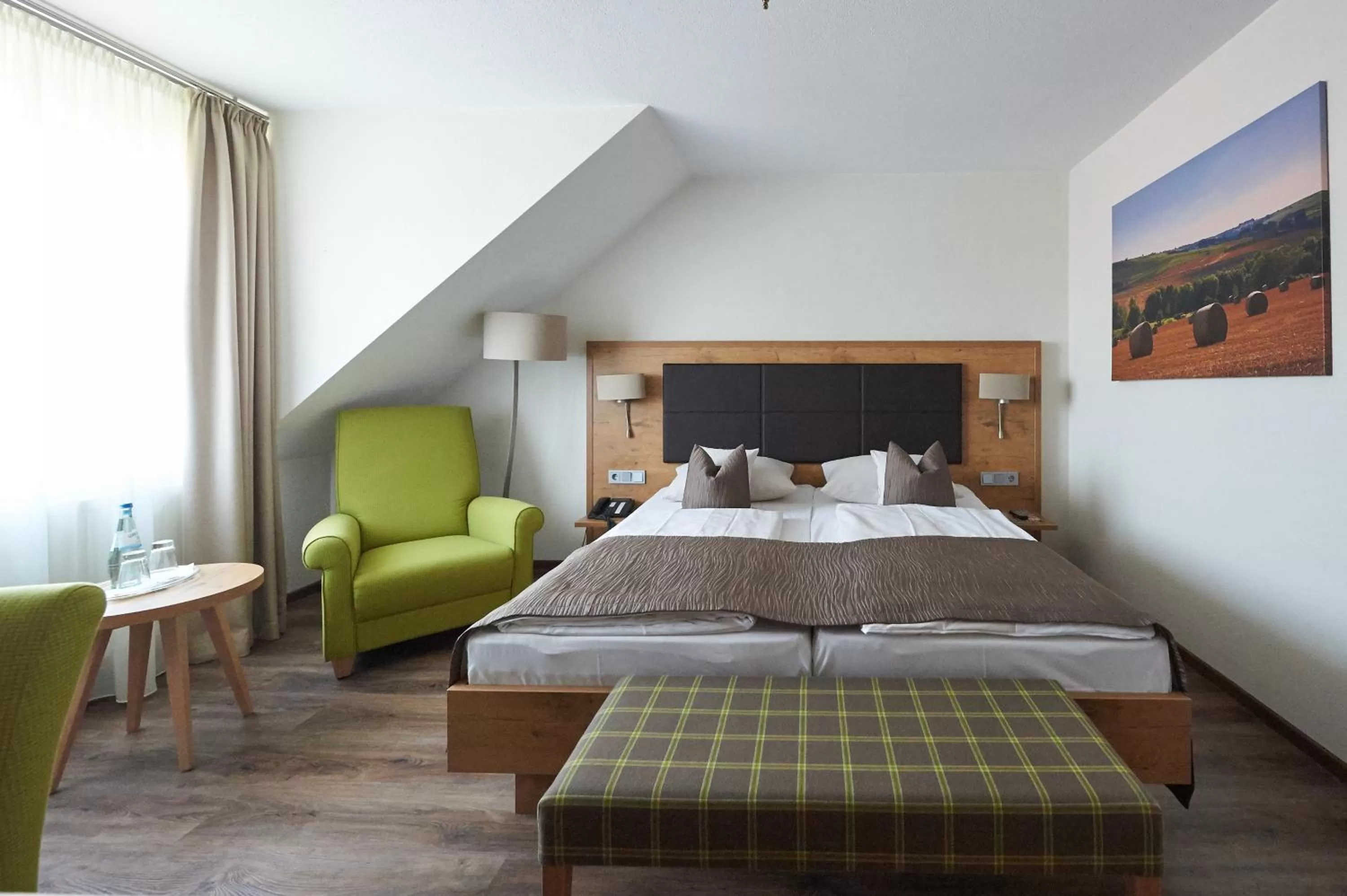 Photo of the whole room, Bed in Fetzers Landhotel