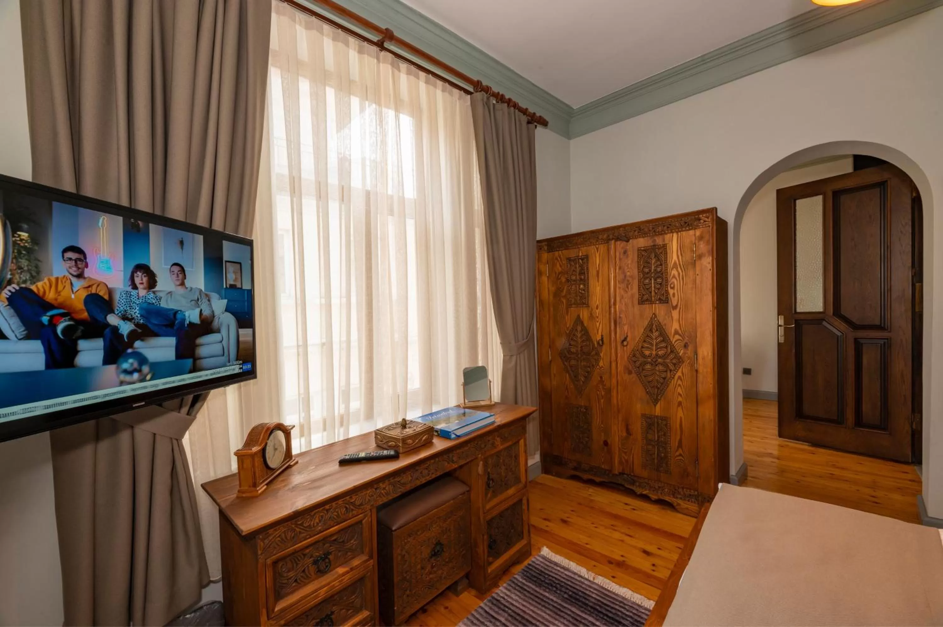 TV and multimedia, Bed in O'Pera Okanlı Suites