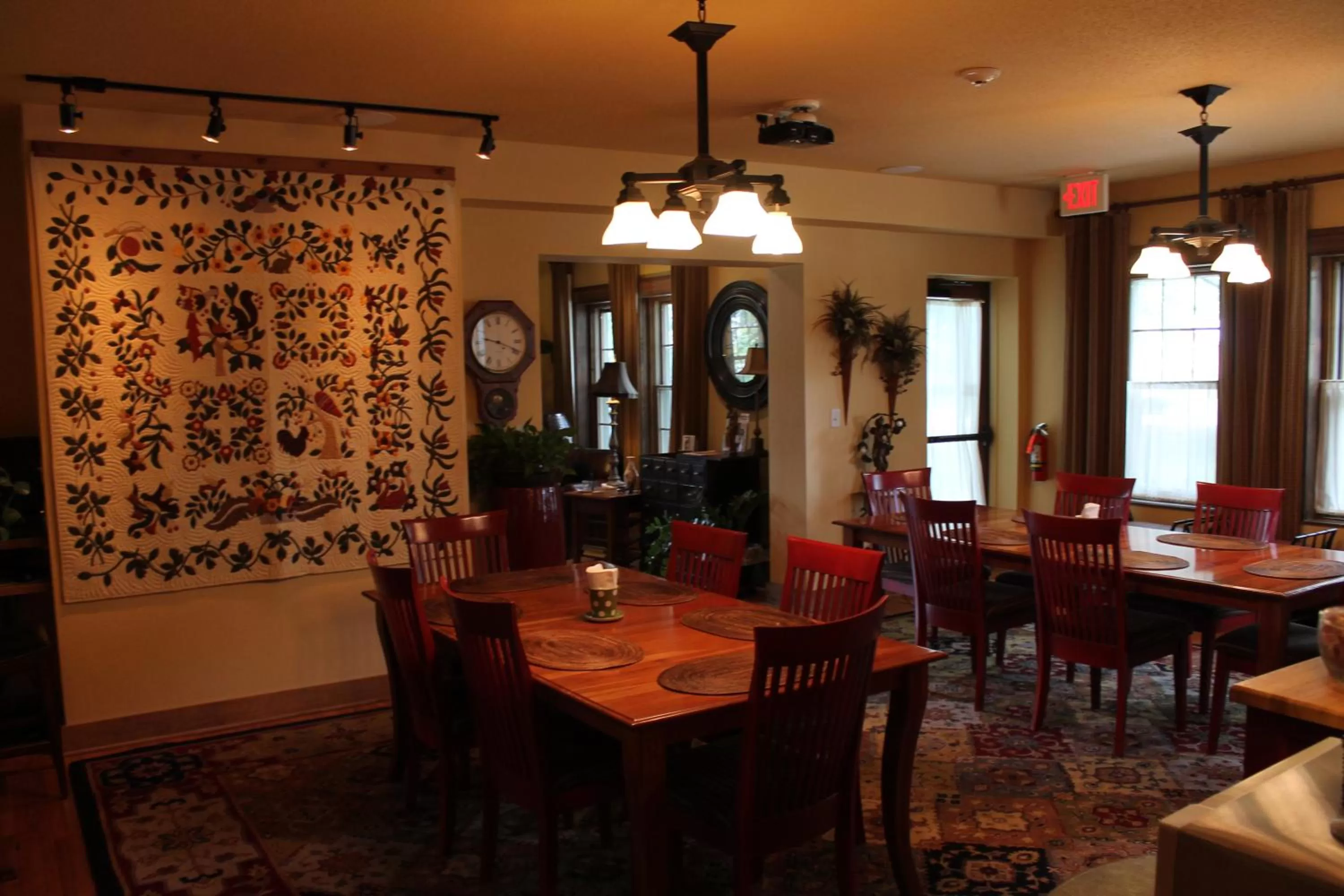 Seating area in Iowa House Historic Inn
