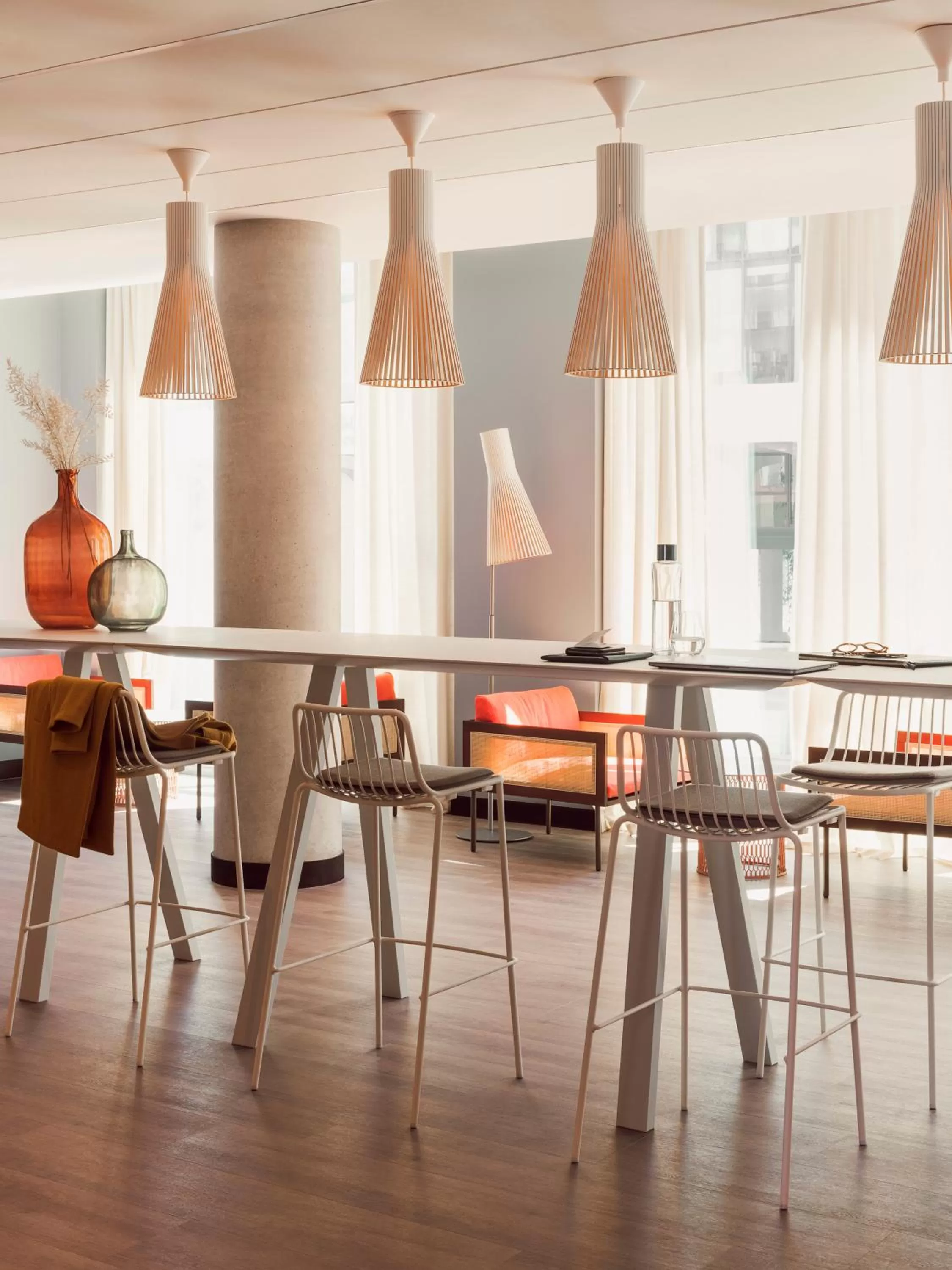 Seating area in OKKO Hotels Paris La Défense