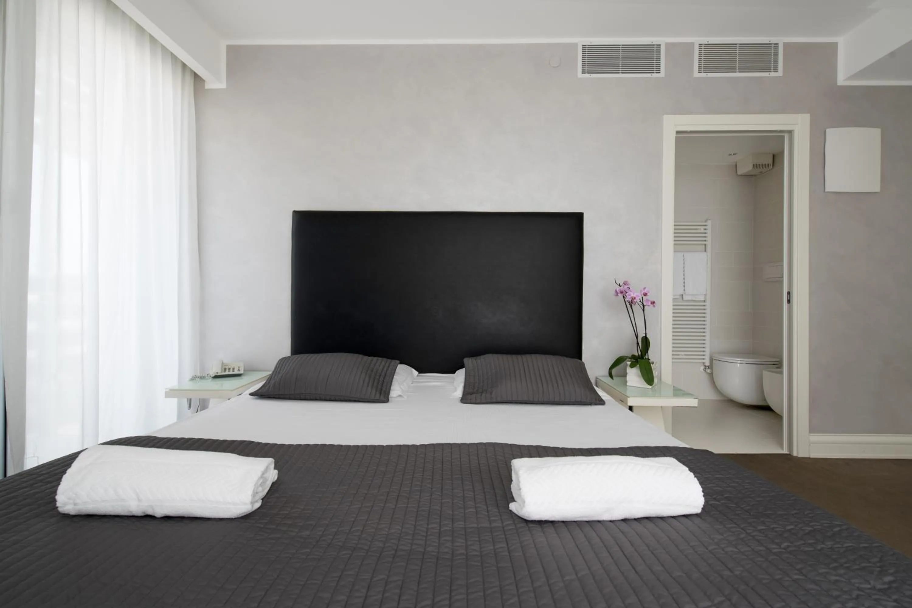 Photo of the whole room, Bed in Boutique Hotel Bali