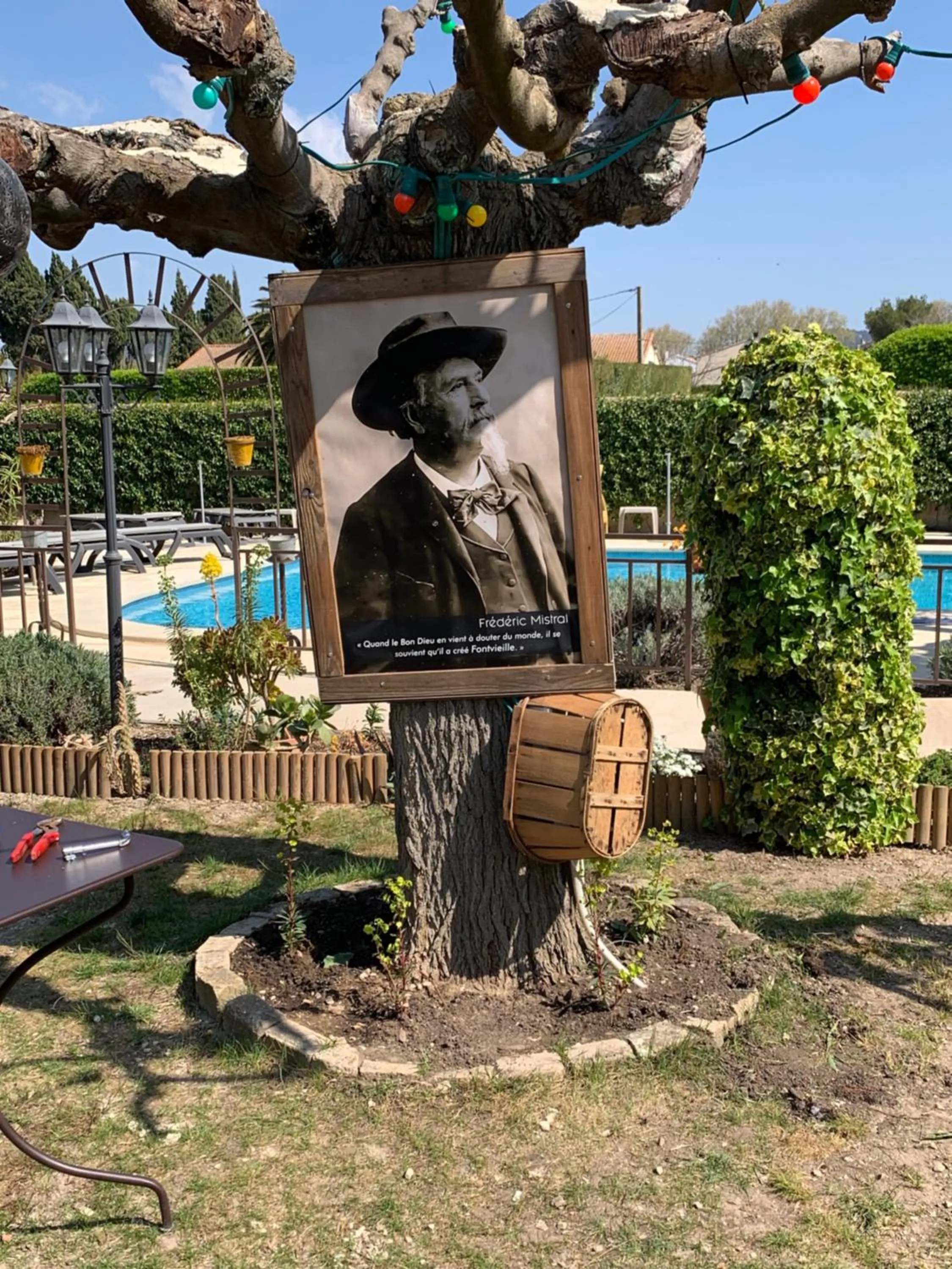 Logis Hotel Restaurant Hostellerie de la Tour