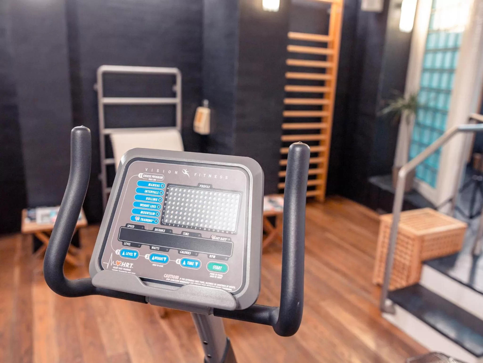 Fitness centre/facilities in Hotel Bleibtreu Berlin by Golden Tulip