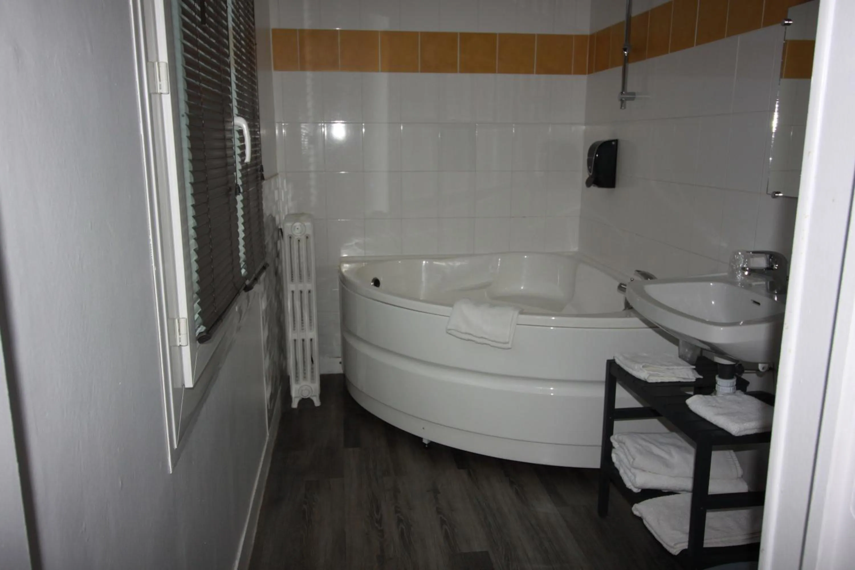 Bath in Hotel De l'Univers