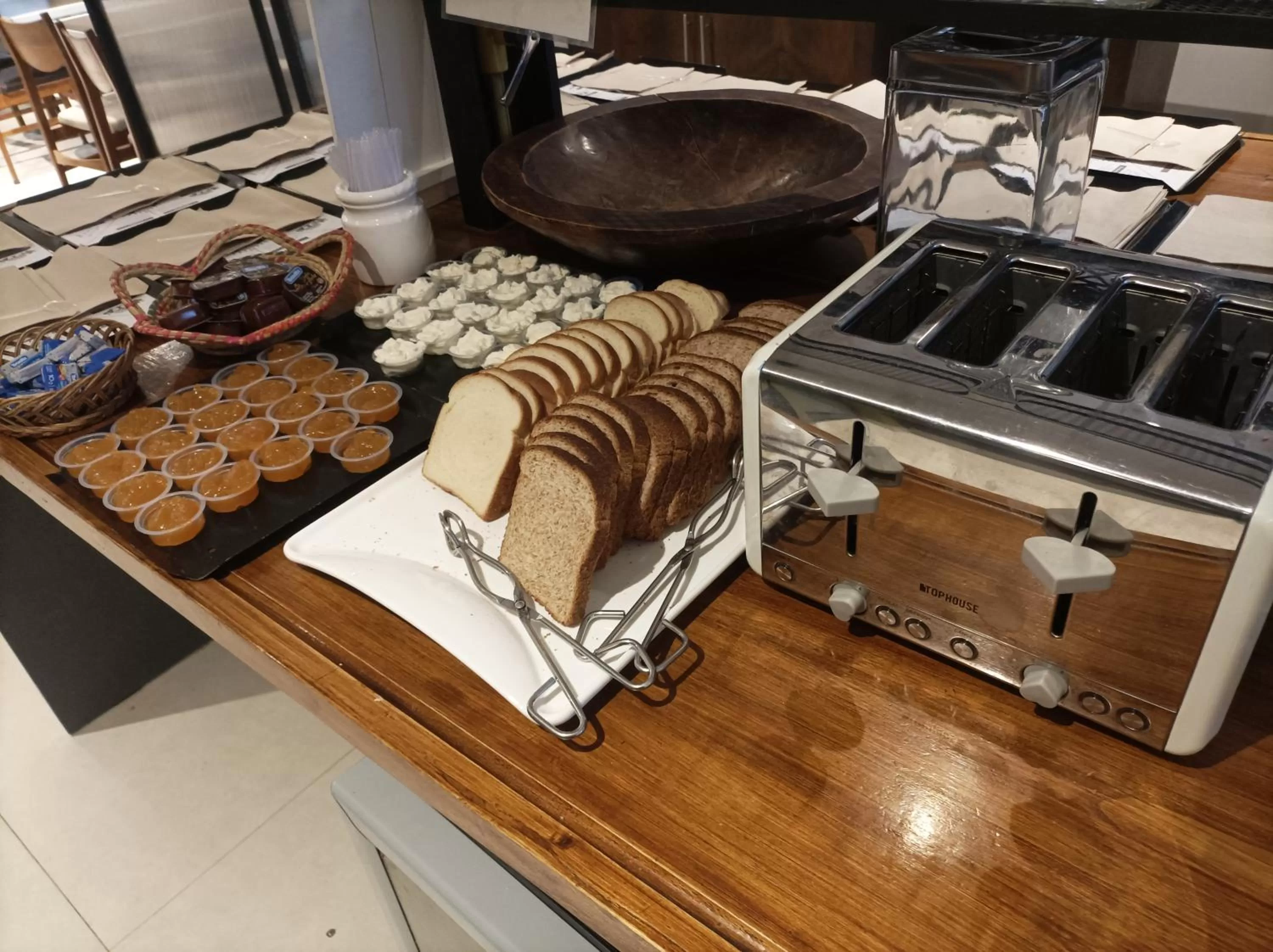 Kitchen or kitchenette in Hotel Internacional