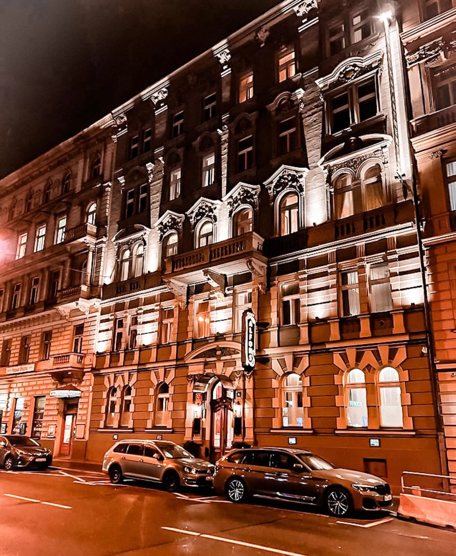 Property building in Alfons Boutique Hotel