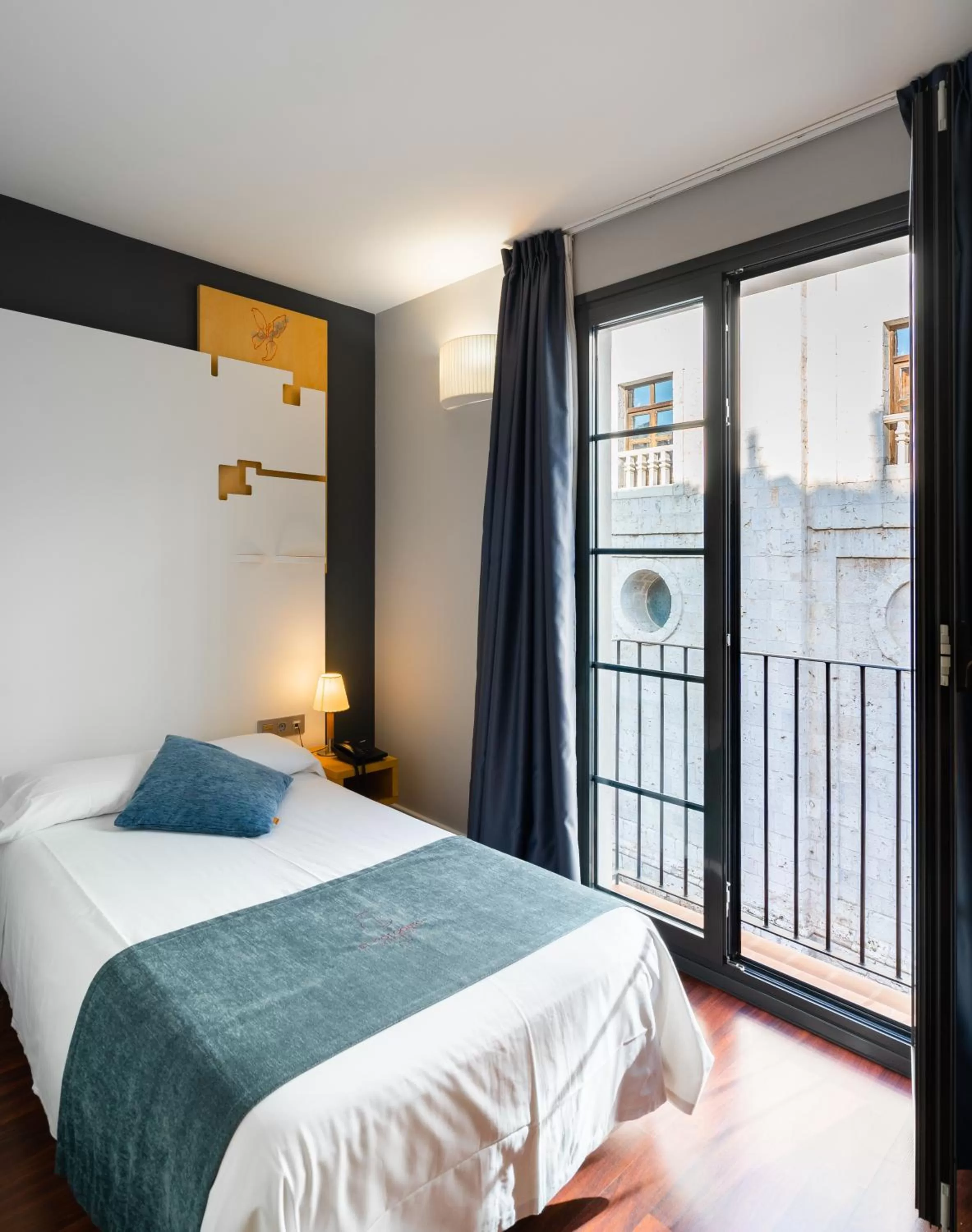 Nearby landmark, Bed in Hotel El Coloquio