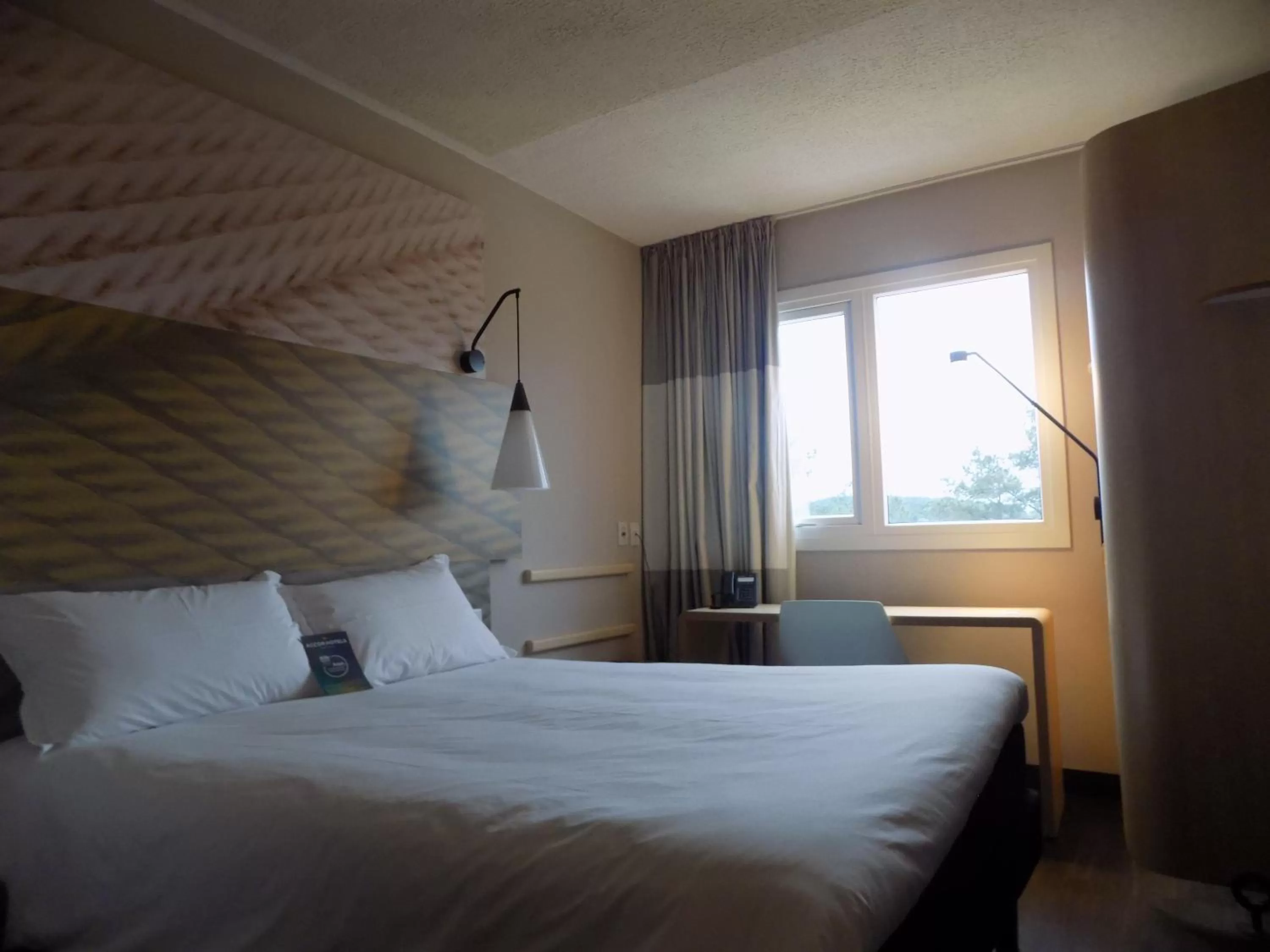 Bed in ibis Igrejinha