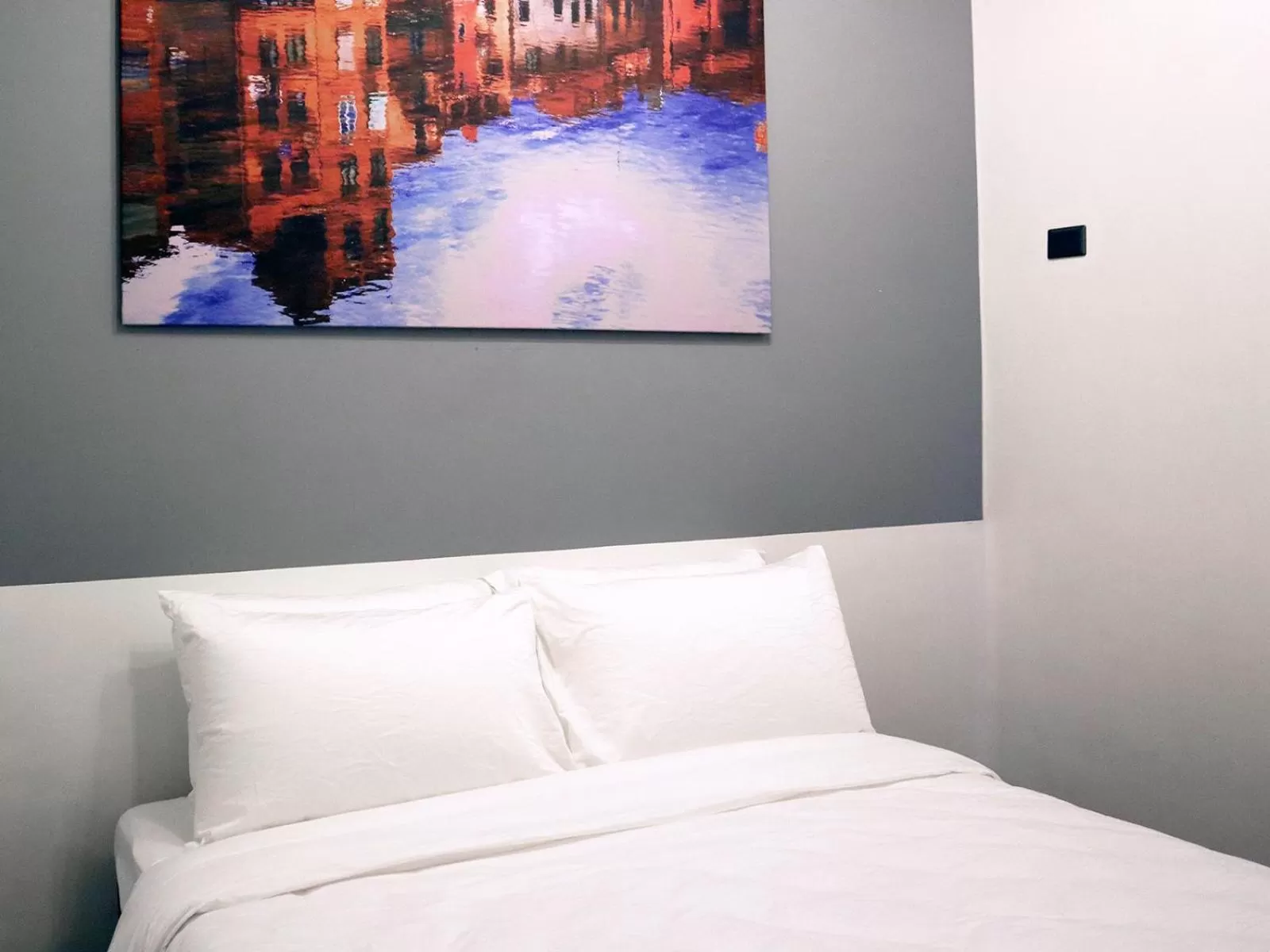 Bed in mySTAY Hotel BGC North