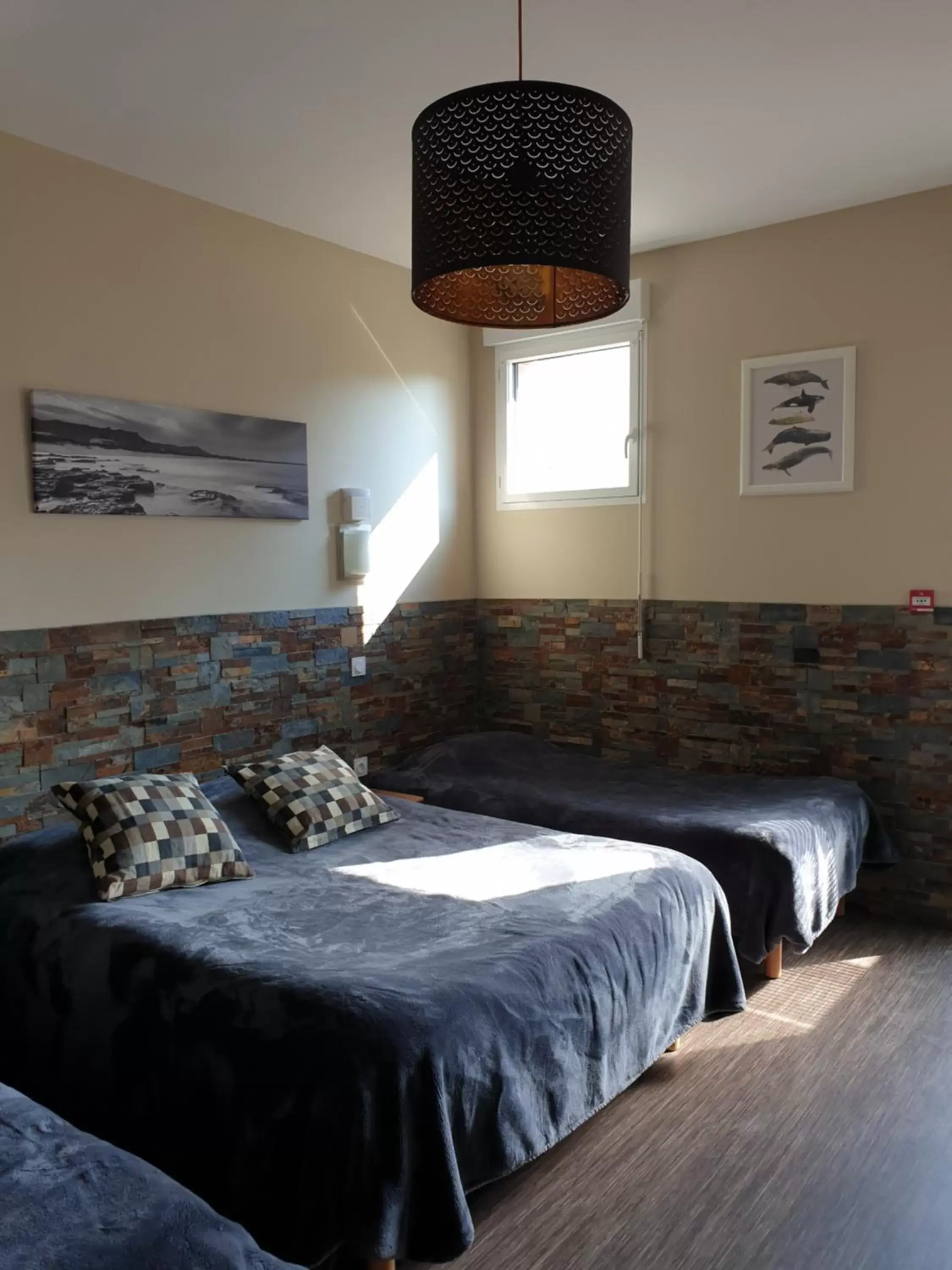 Family Room (4 People) - Disabled Access in Hôtel Le Printemps Family Room (4 People) - Disabled Access in Hôtel Le Printemps