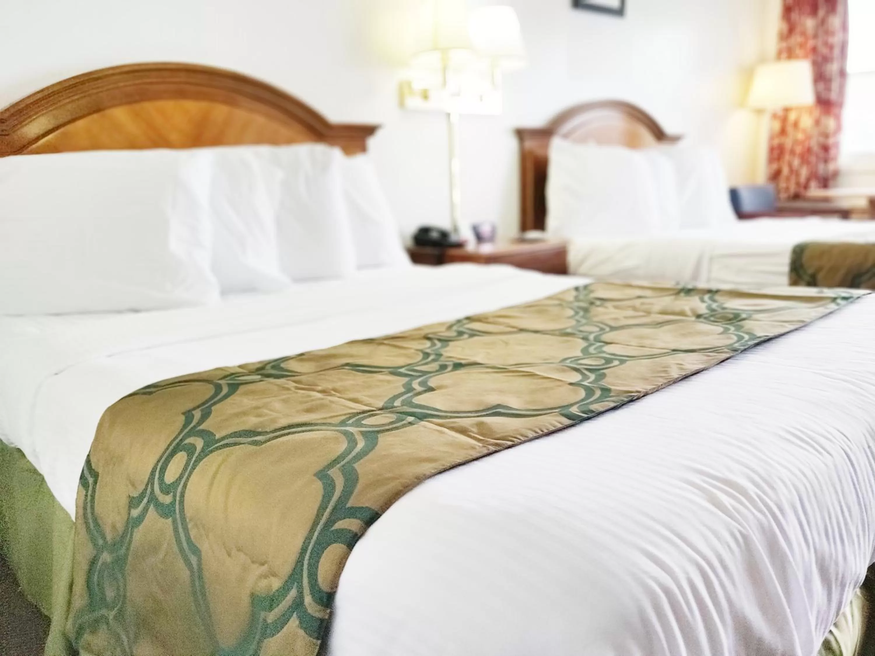 Bed in Countryside Inn Richmondville