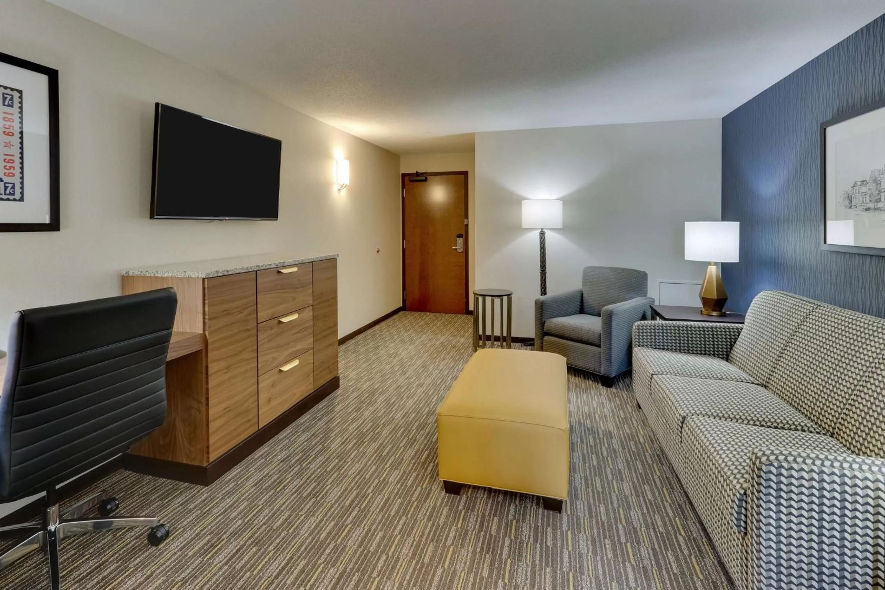 King Suite with Sofa Bed - Hearing Accessible in Drury Inn & Suites Lafayette IN