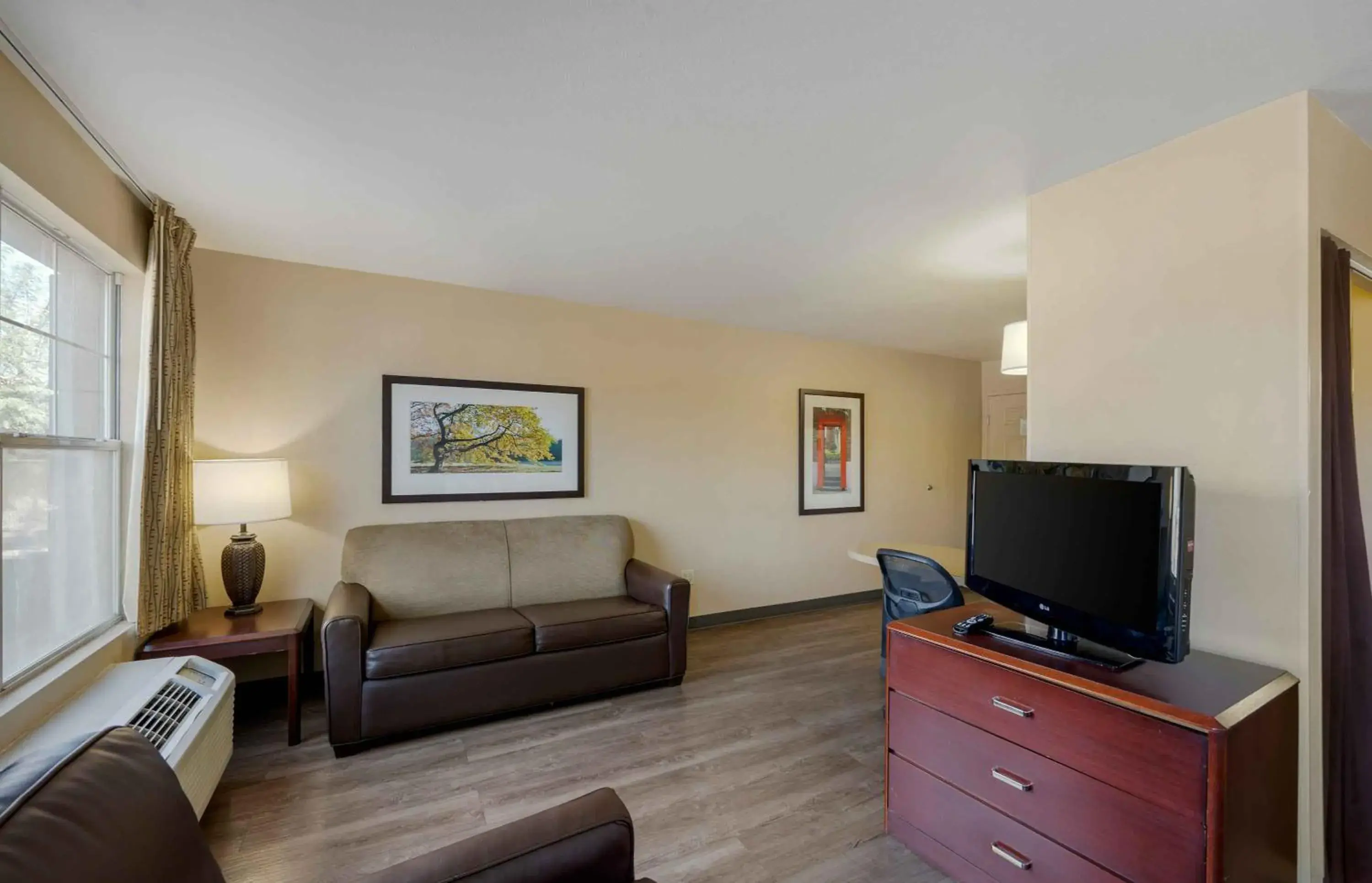 One Bedroom Suite - Non-Smoking in Extended Stay America Suites - Las Vegas - East Flamingo One Bedroom Suite - Non-Smoking in Extended Stay America Suites - Las Vegas - East Flamingo