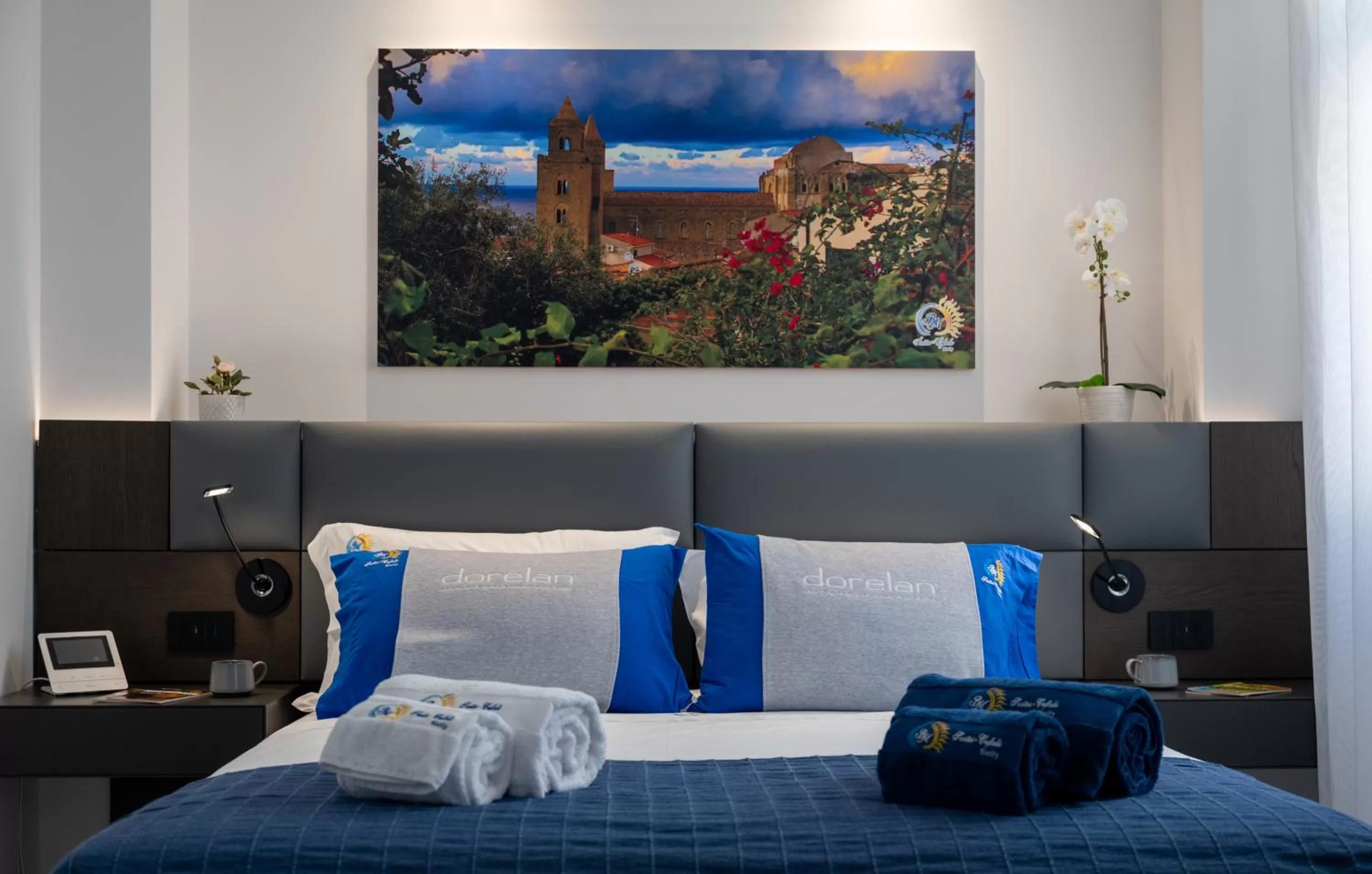 Bed in BM SUITES CEFALU