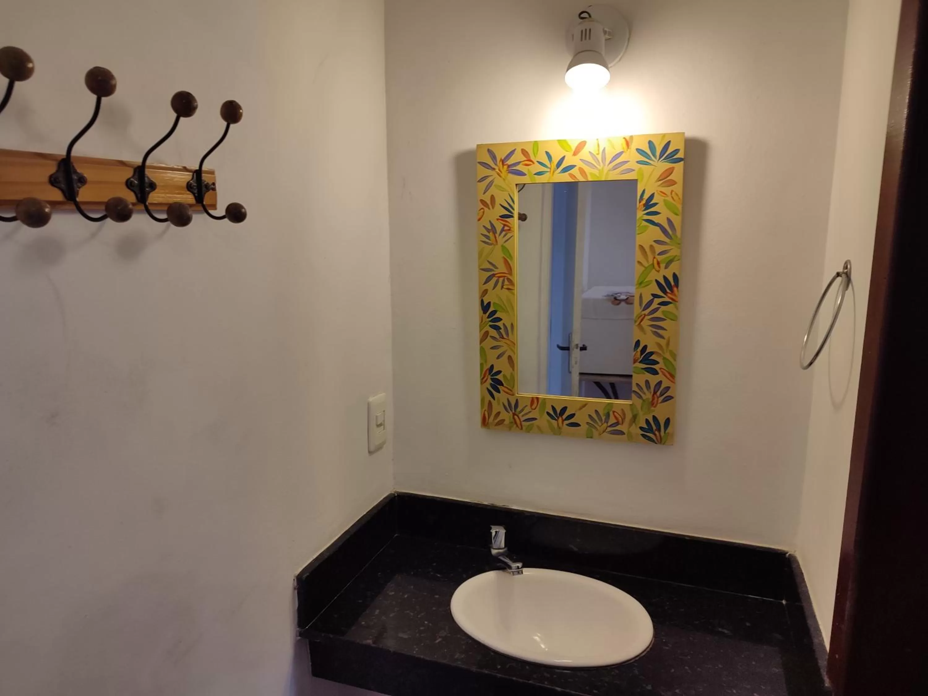 Bathroom in Pousada L'étage