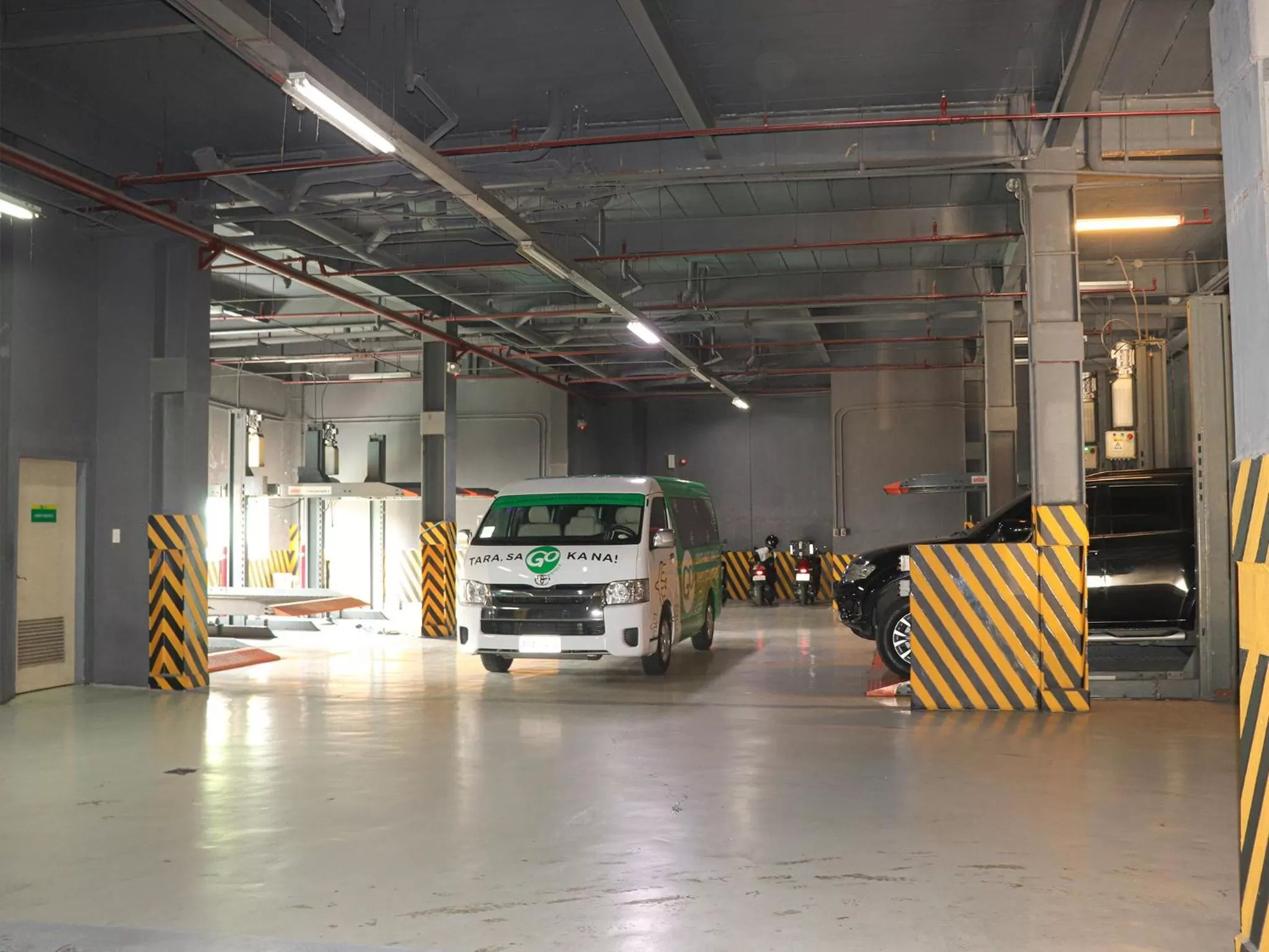 Parking in Go Hotels Manila Airport Road