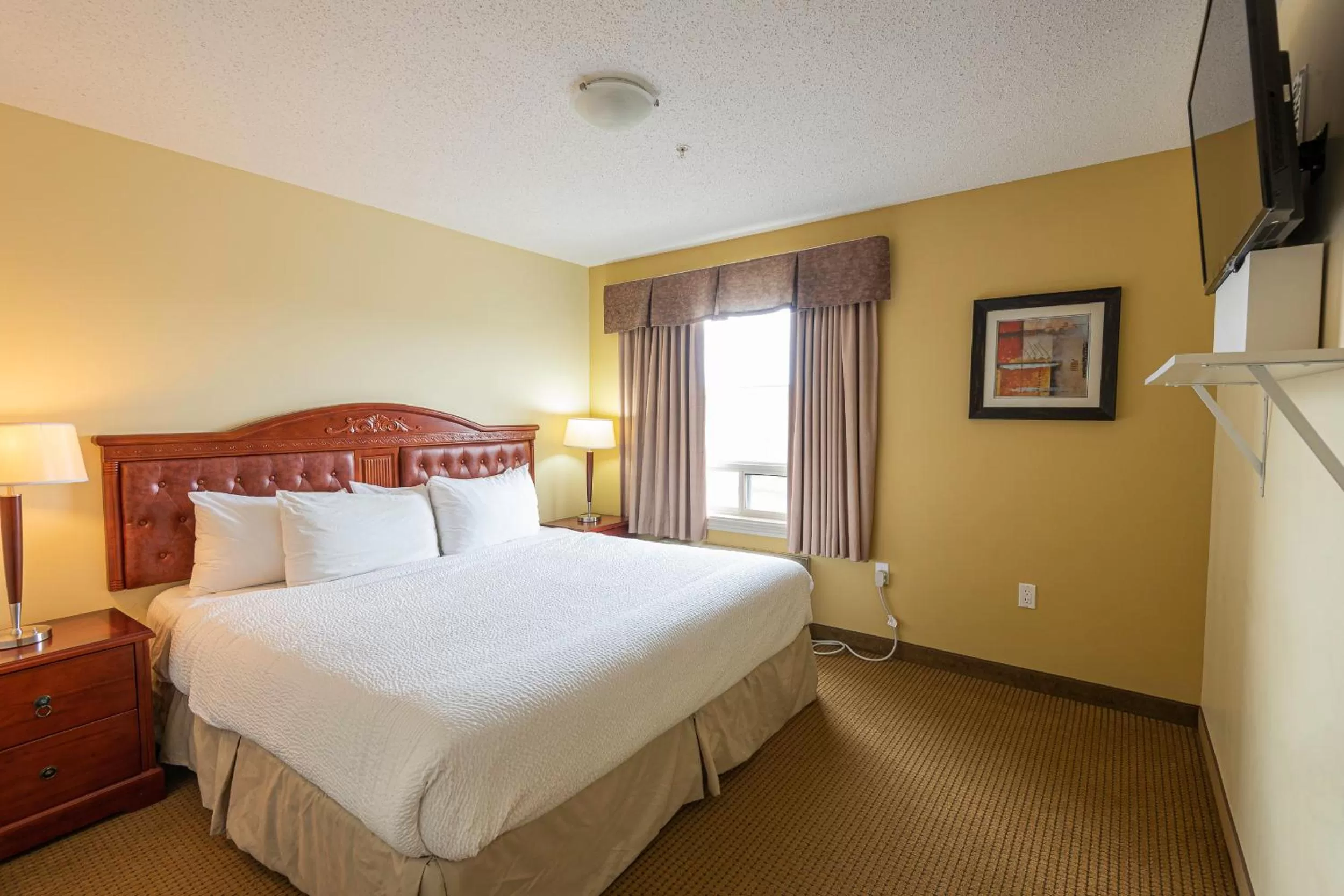 Bed in Days Inn by Wyndham Bonnyville