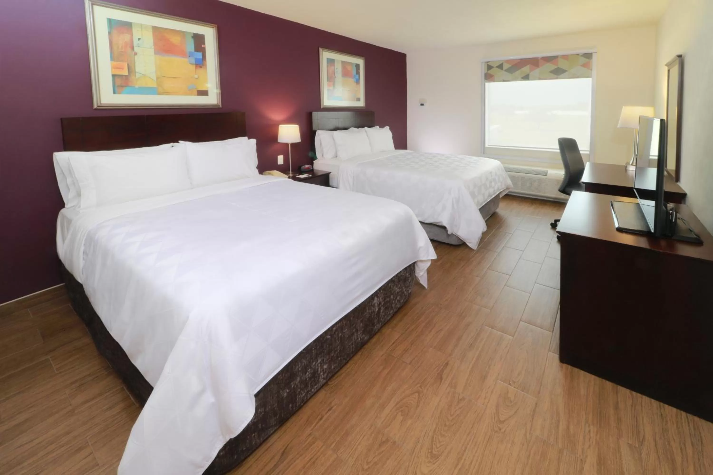 Bedroom, Bed in Holiday Inn Reynosa Industrial Poniente by IHG