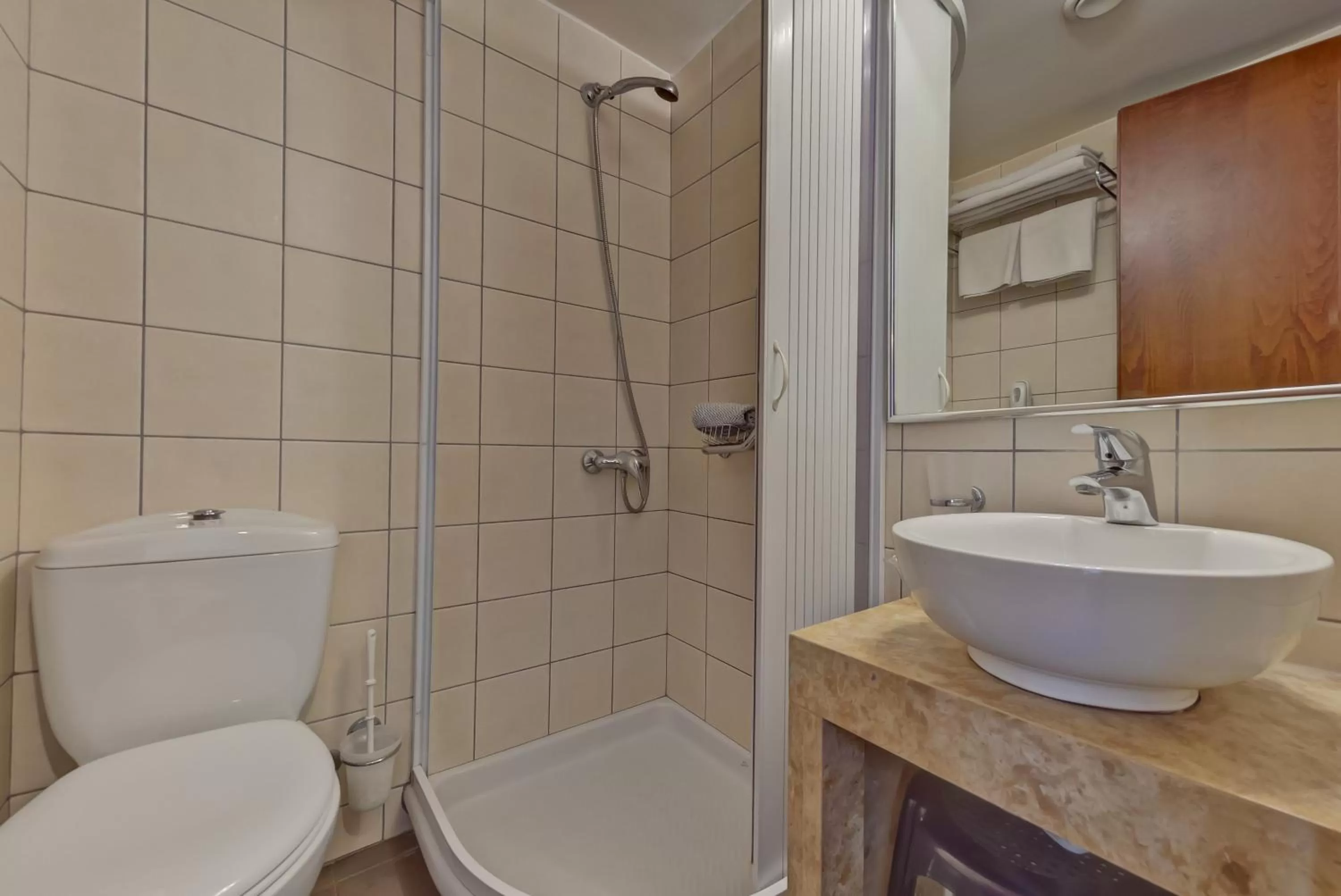 Shower in Marin Hotel