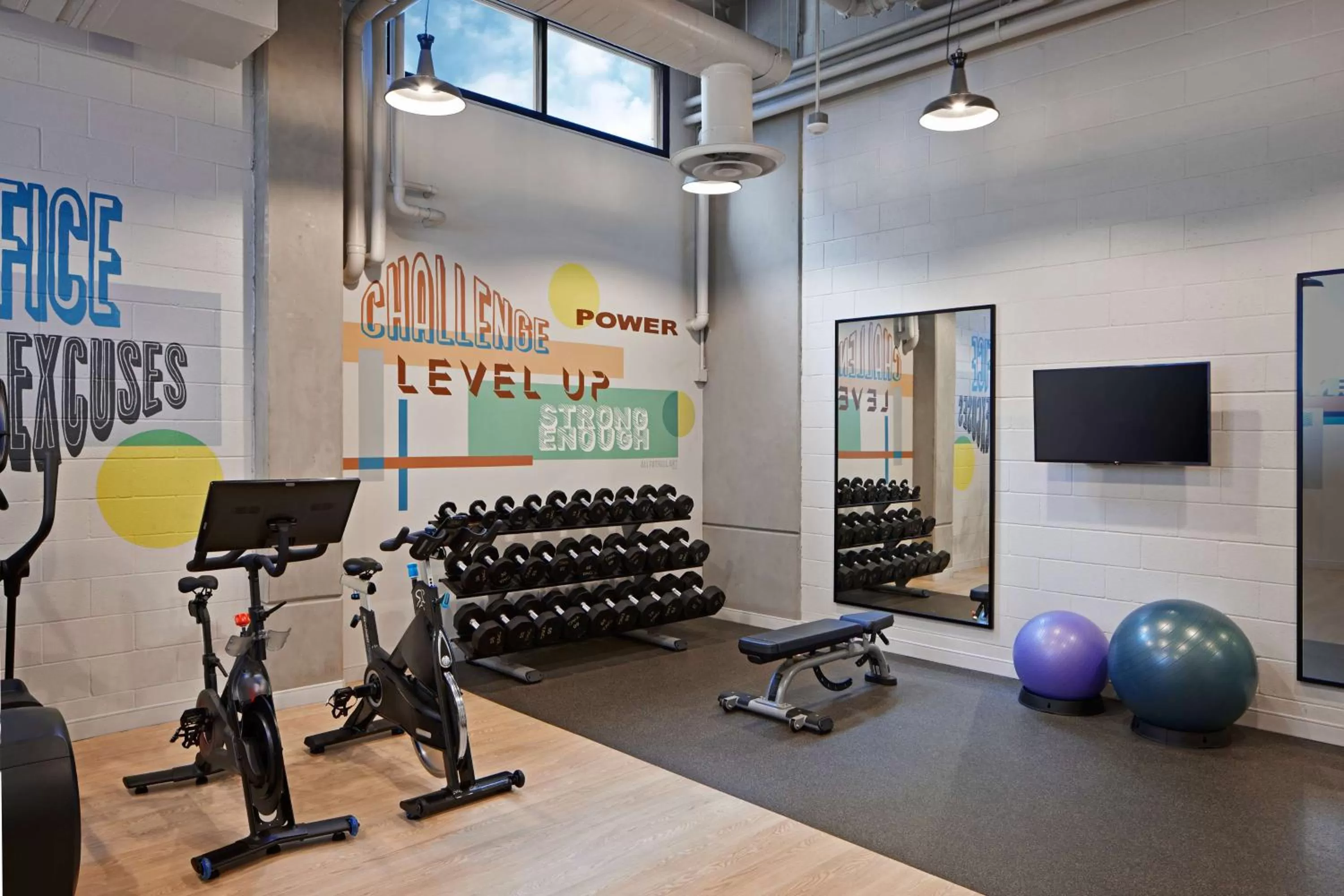 Fitness centre/facilities in Tapestry By Hilton The Fort Sutter Hotel Sacramento, Ca