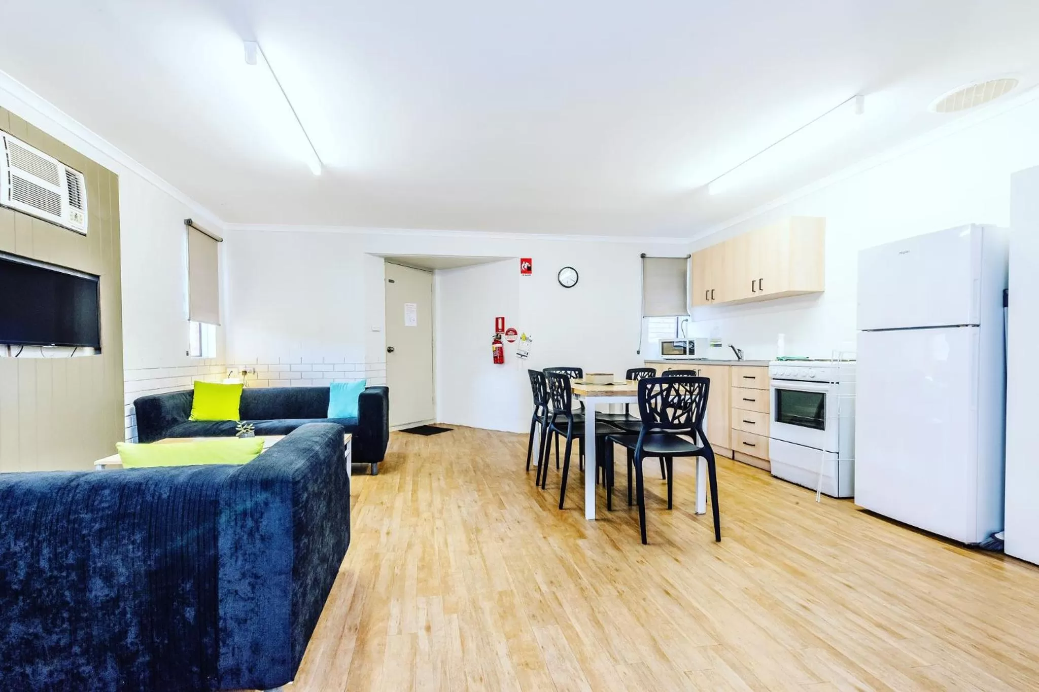 Kitchen or kitchenette in Geraldton's Ocean West Holiday Units & Short Stay Accommodation