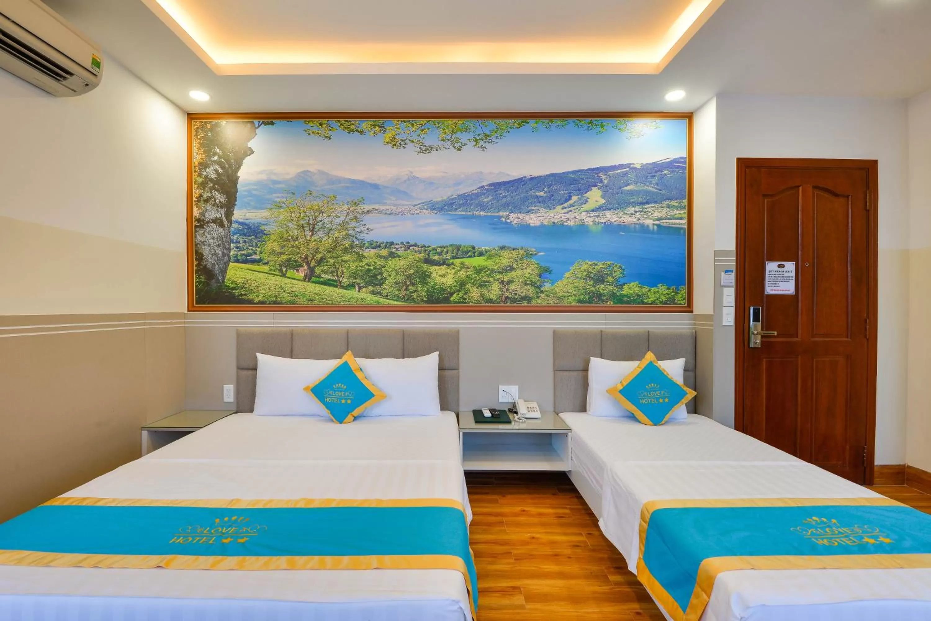 Bed in Love Hotel Airport