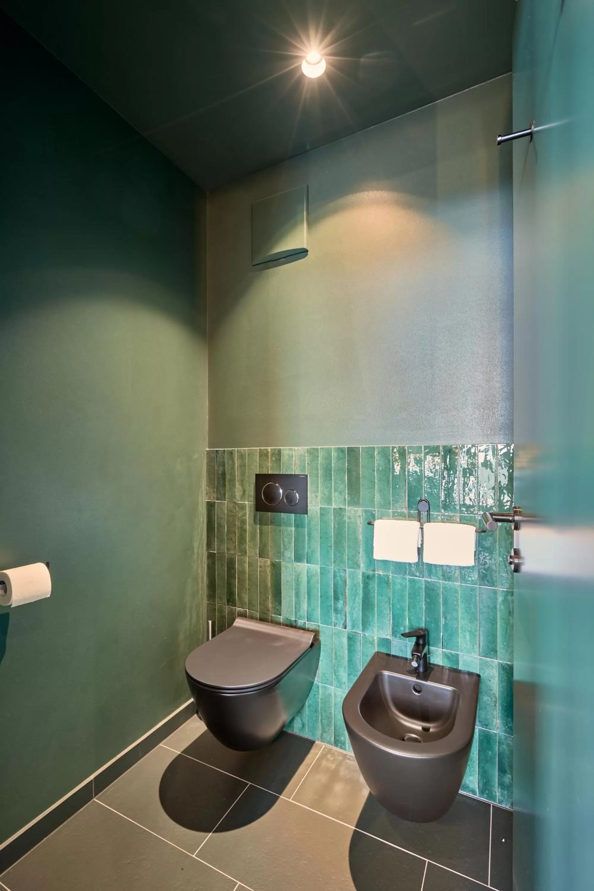 Toilet in Floris Green Suites by Parc Hotel Florian