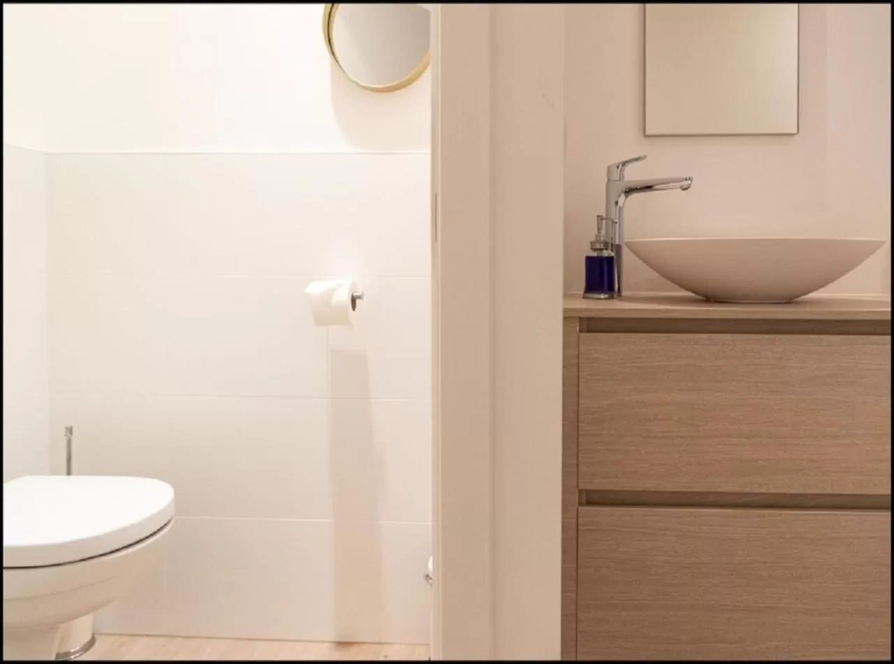 Bathroom in OneLuxStay near Diamond District